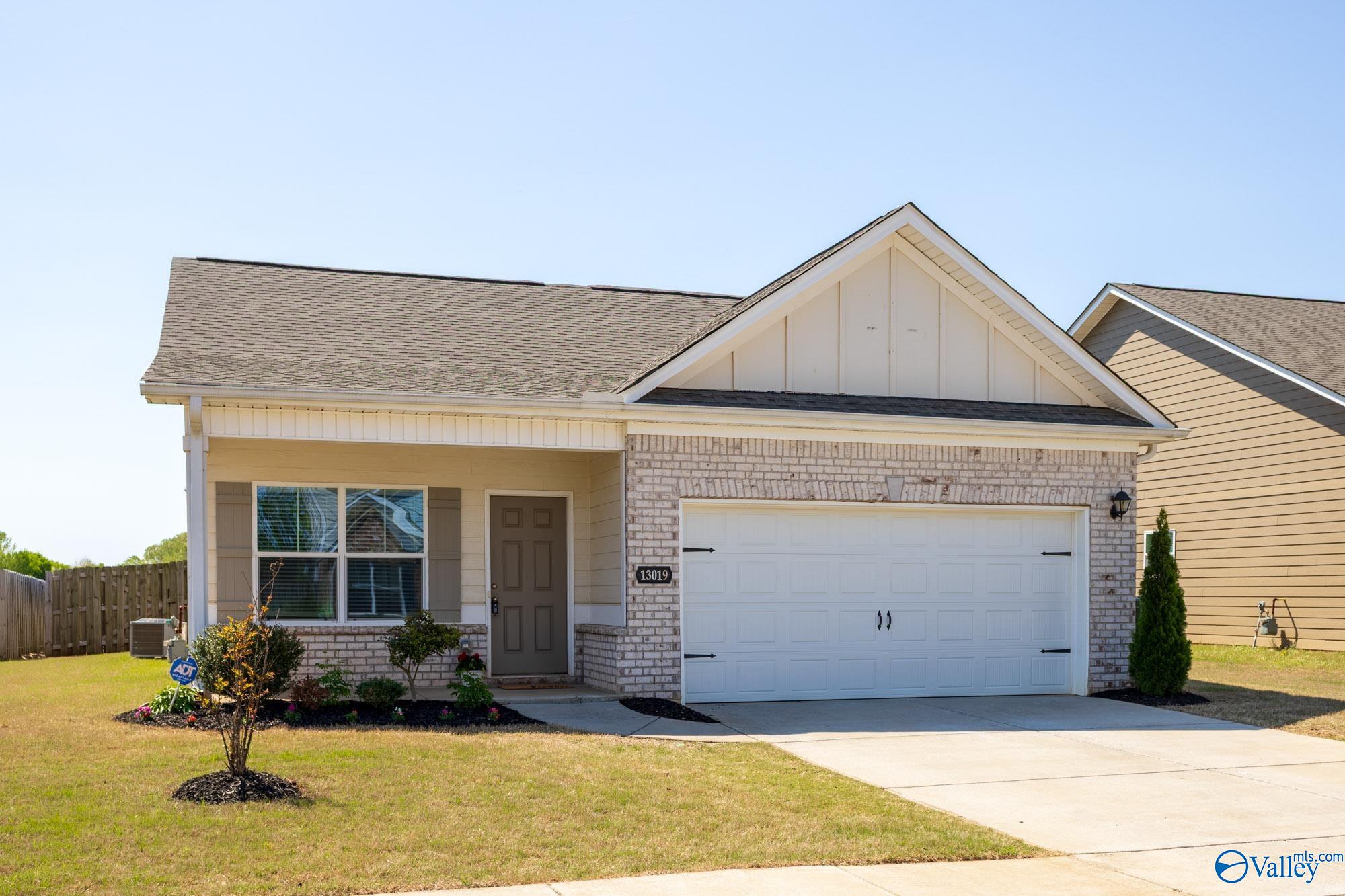 13019 Lantern Pointe Way