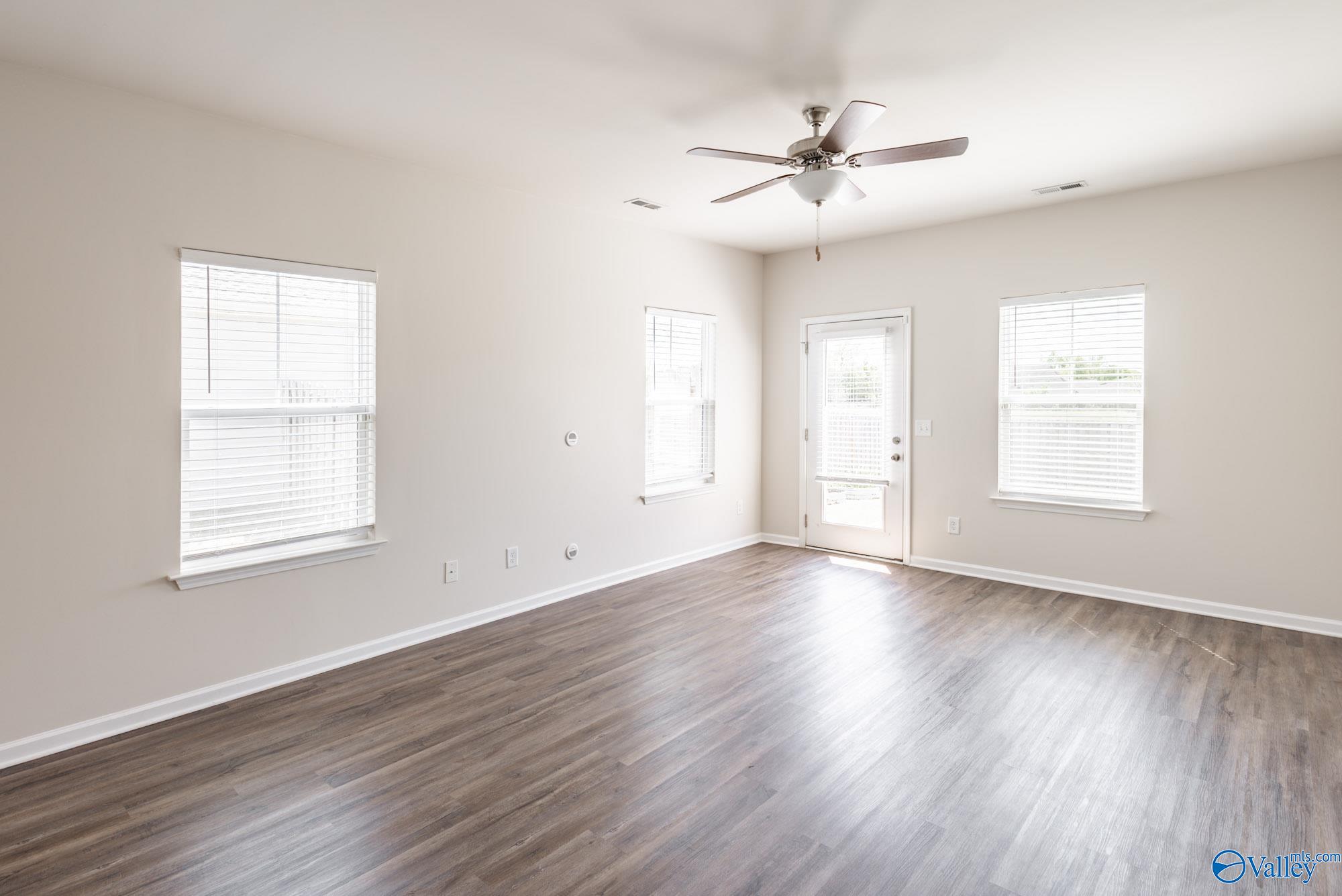 13019 Lantern Pointe Way