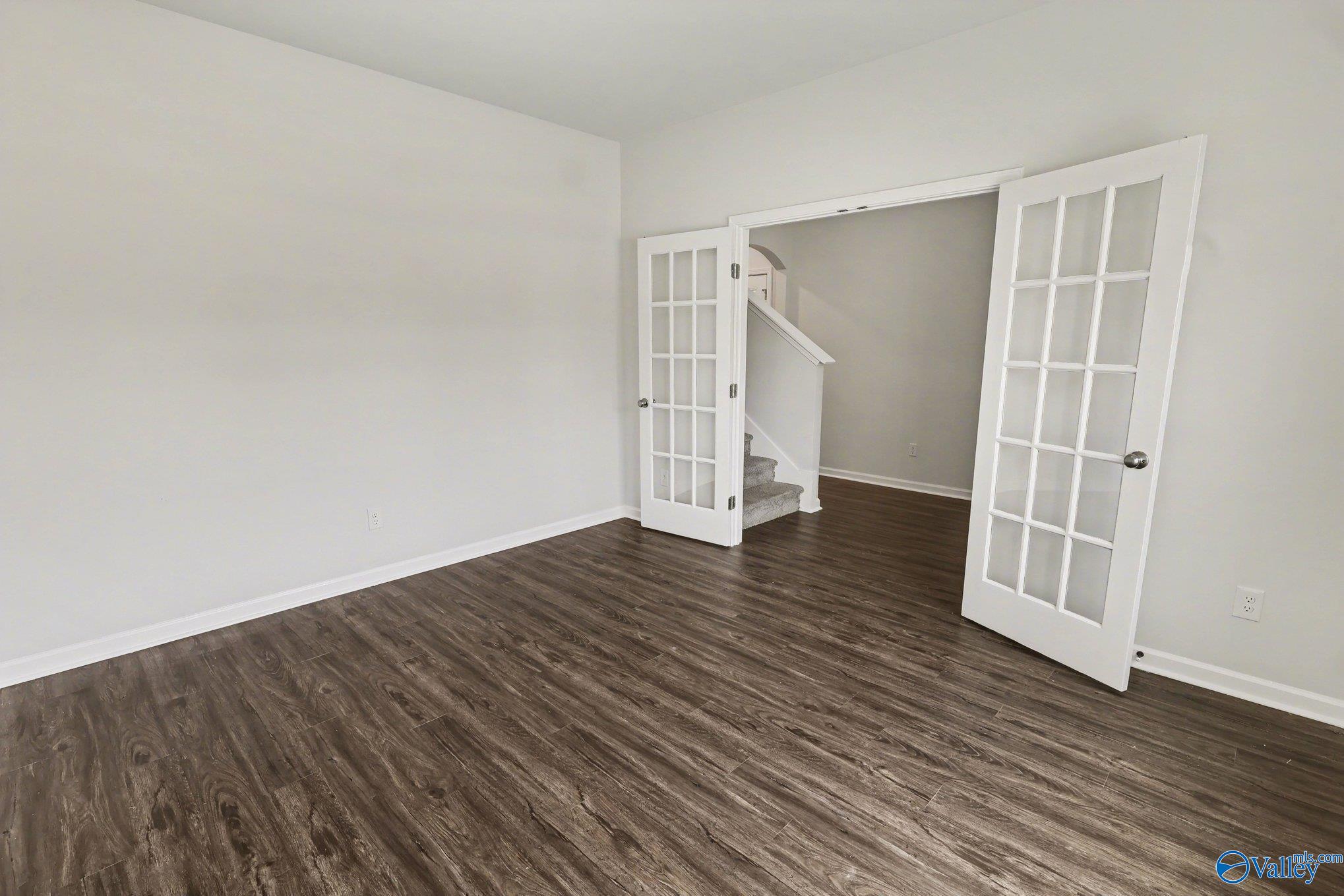 221 Portrait Street