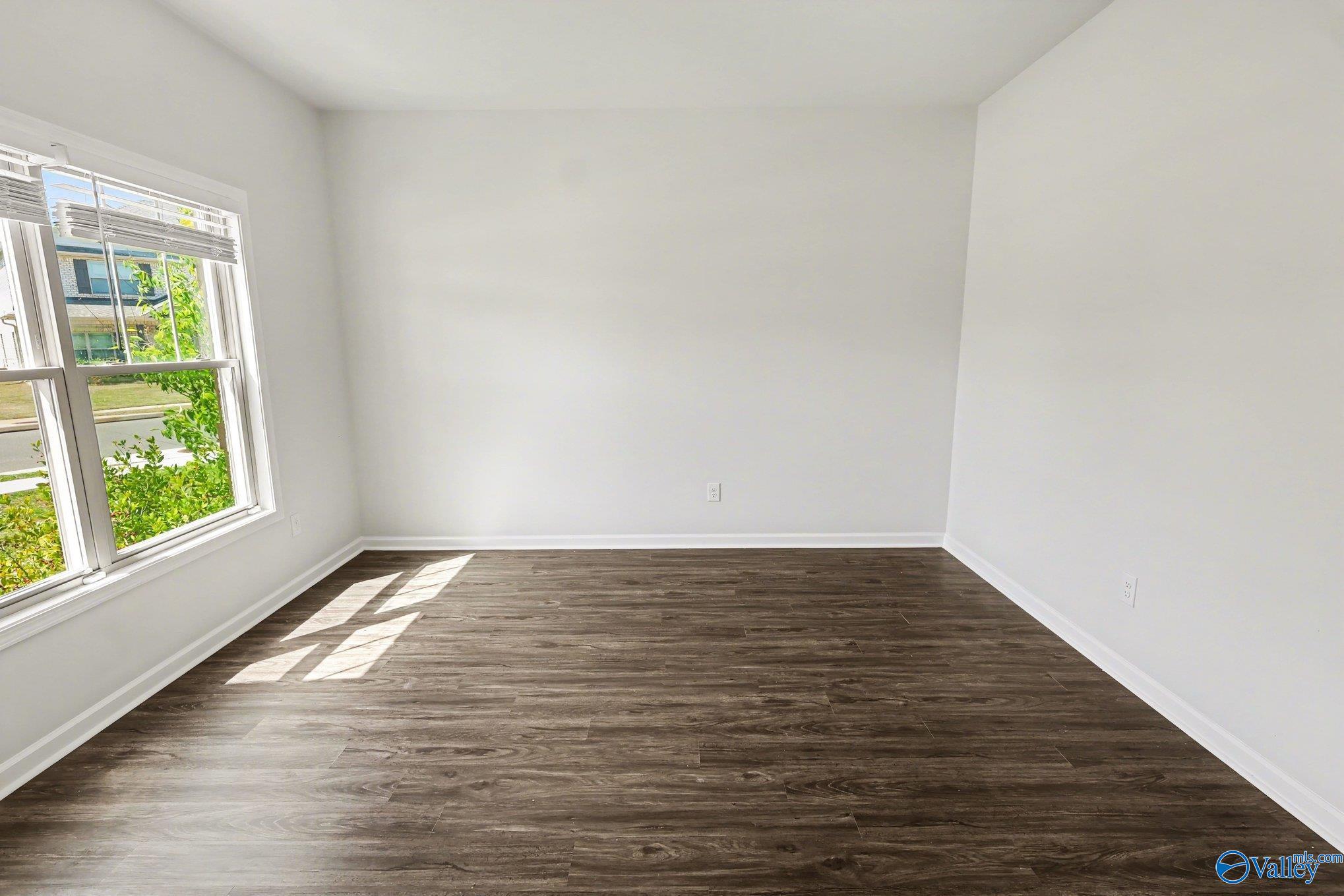 221 Portrait Street