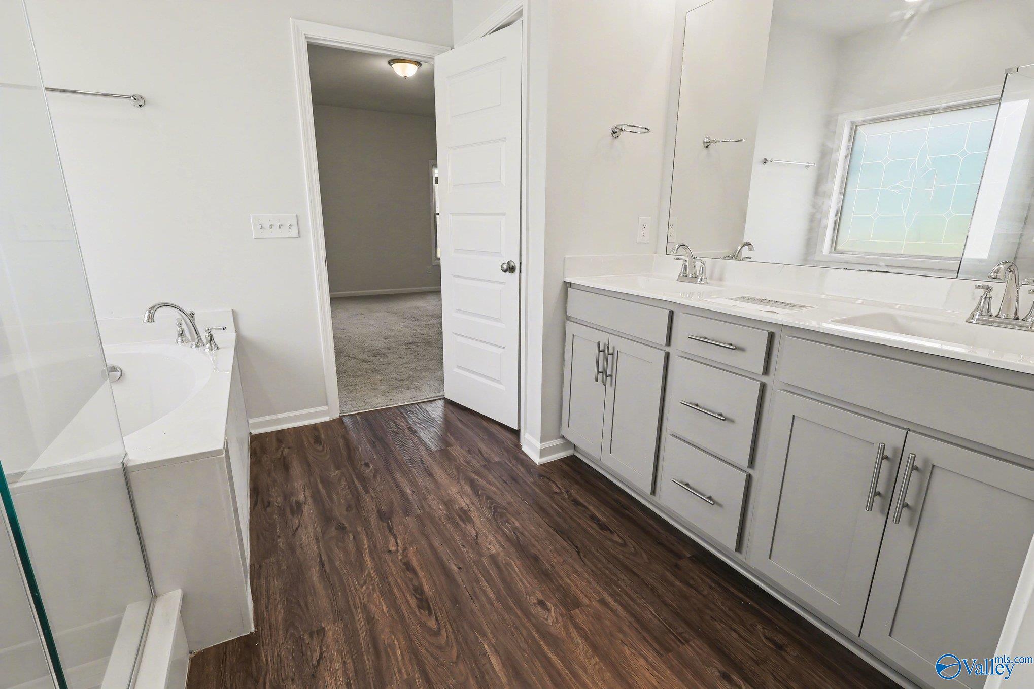 221 Portrait Street