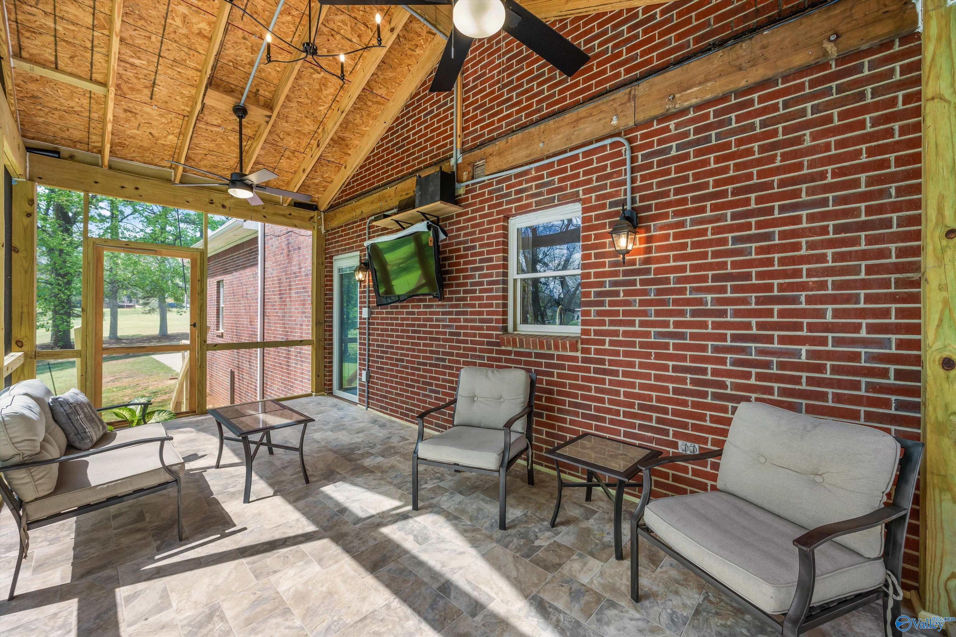 726 Douglass Road NW
