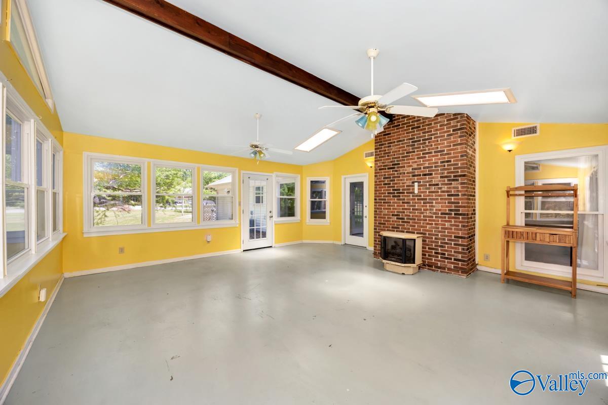 105 Lynbrook Blvd
