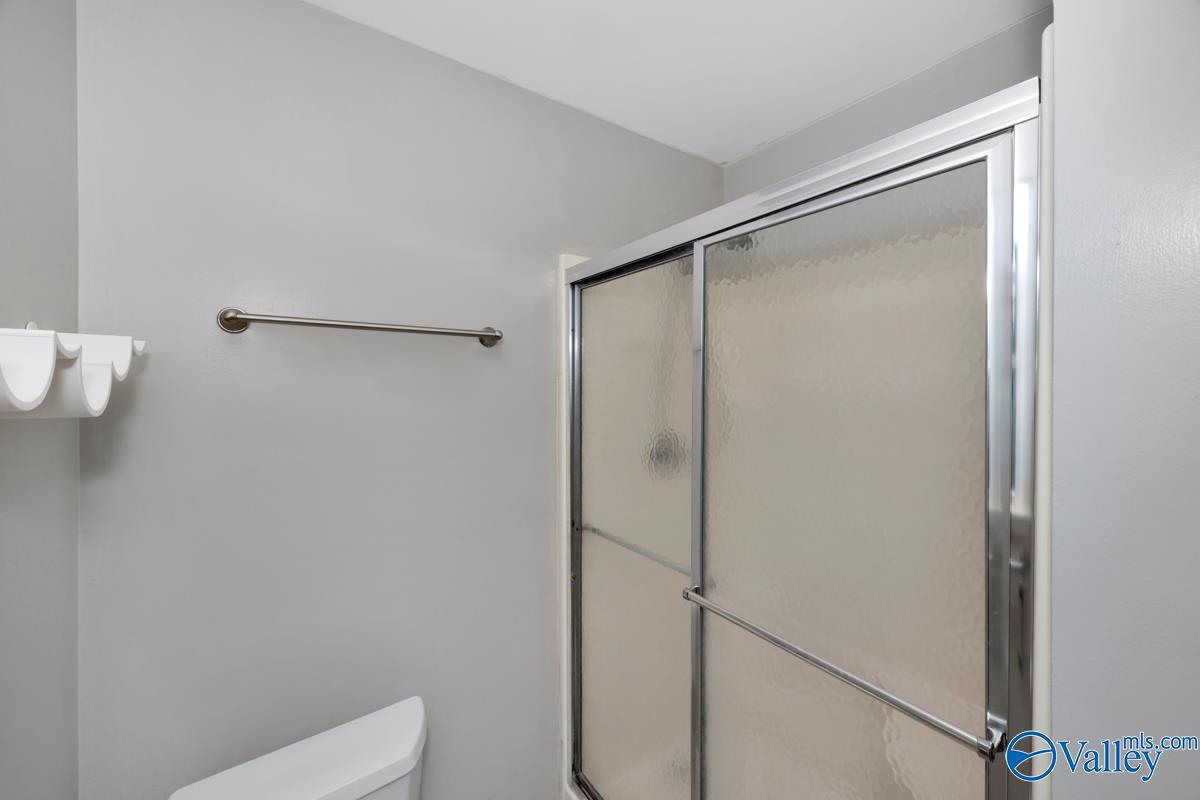 105 Lynbrook Blvd