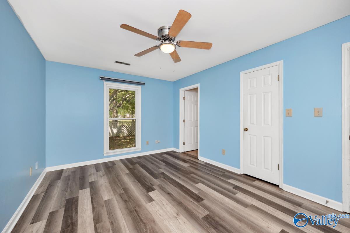 105 Lynbrook Blvd