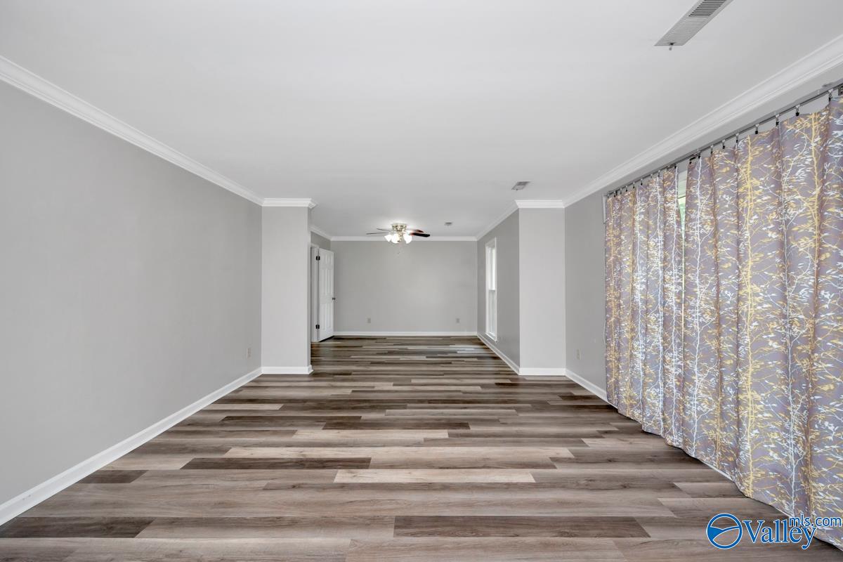 105 Lynbrook Blvd