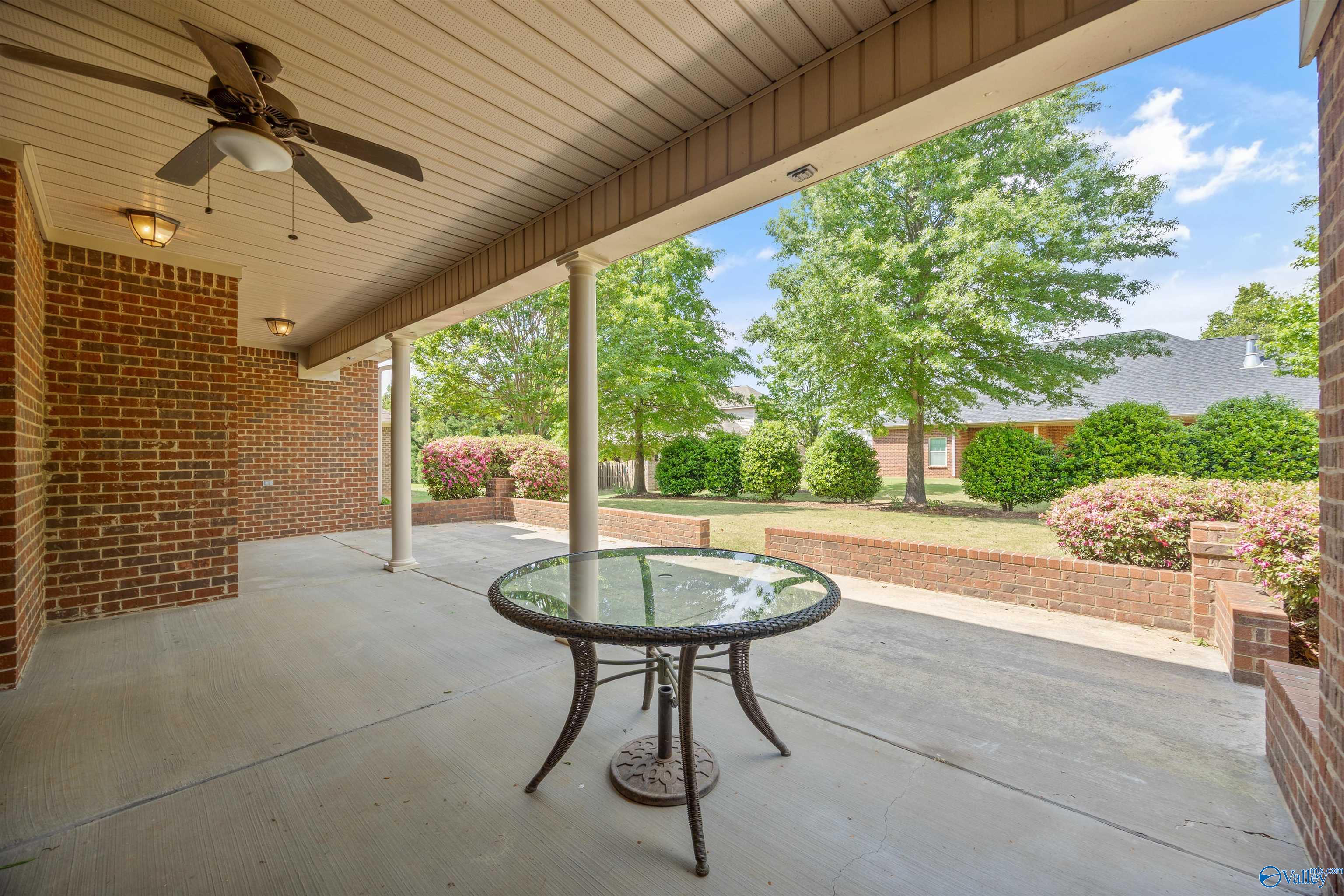 102 Woodmere Court