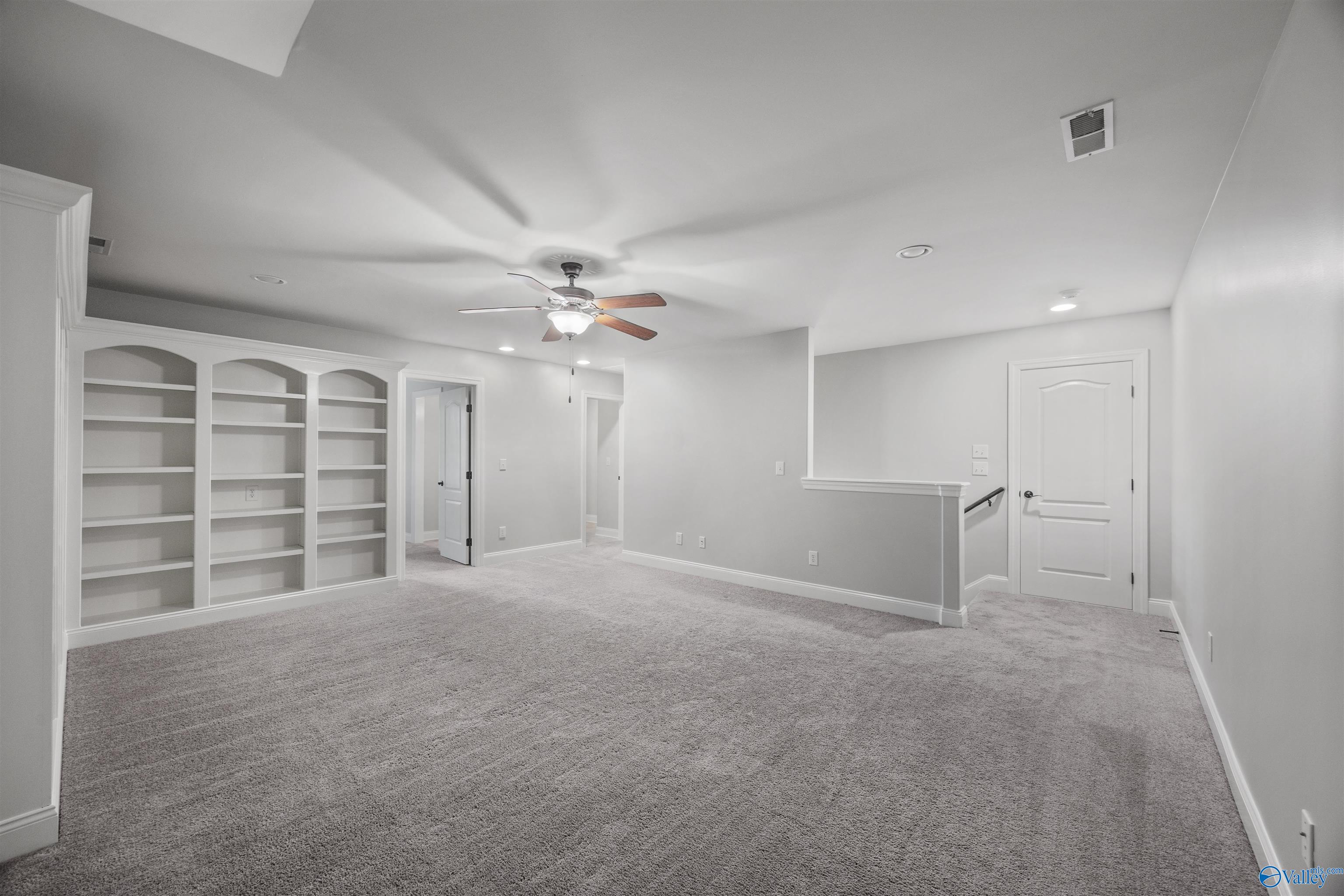 102 Woodmere Court