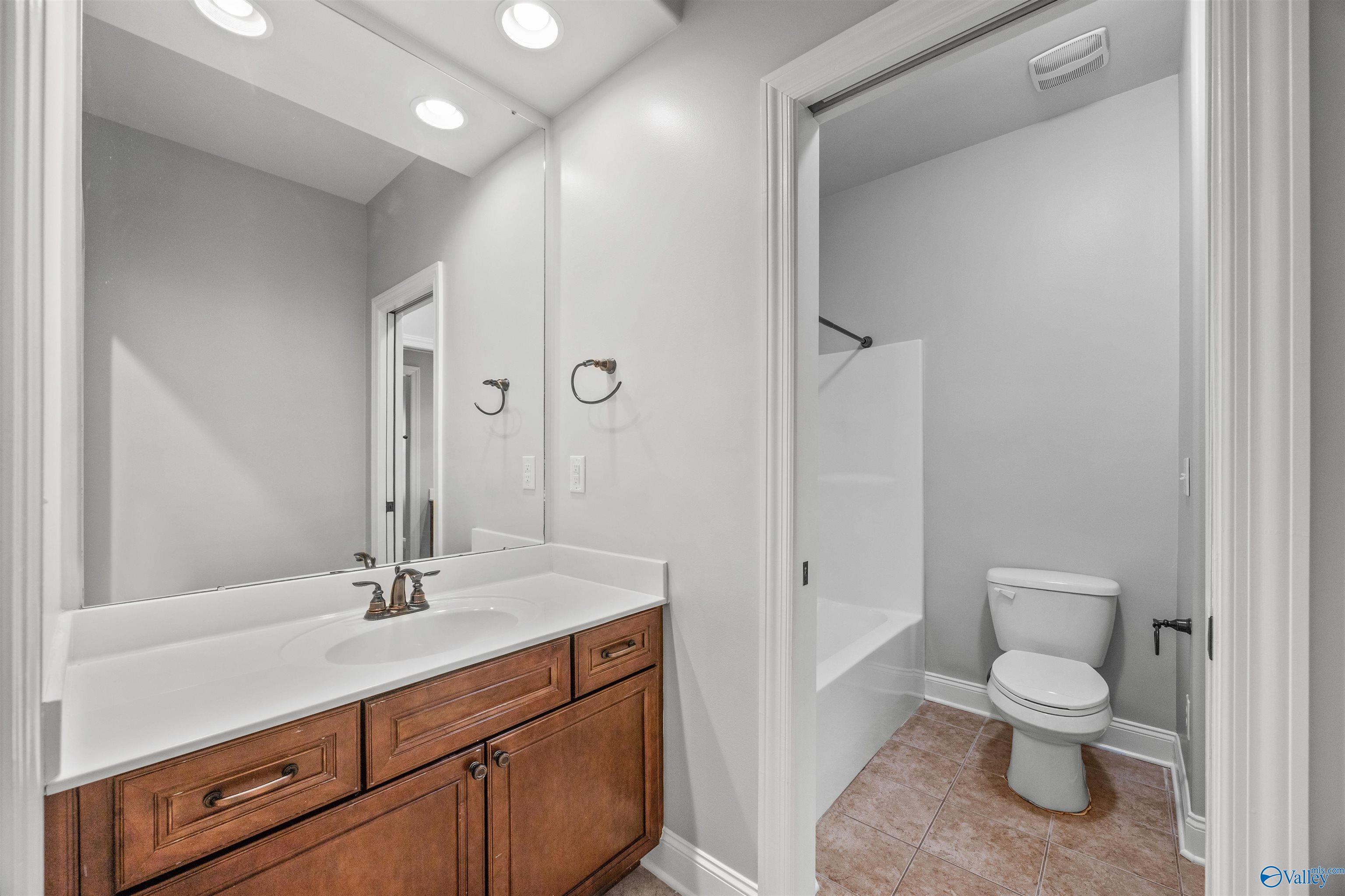 102 Woodmere Court