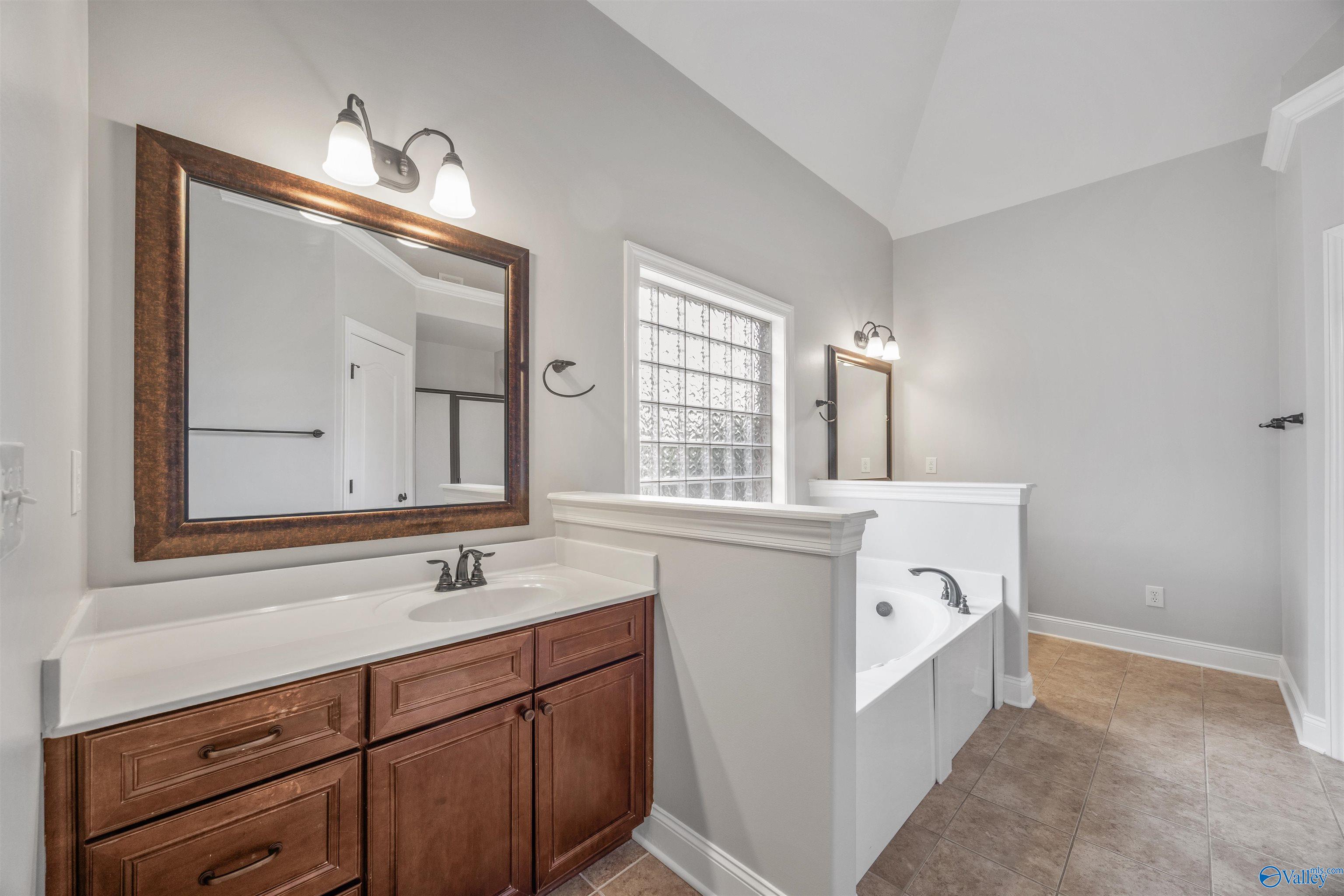 102 Woodmere Court
