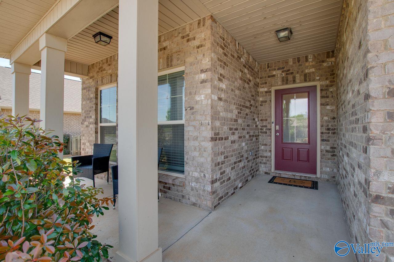 104 River Haven Drive