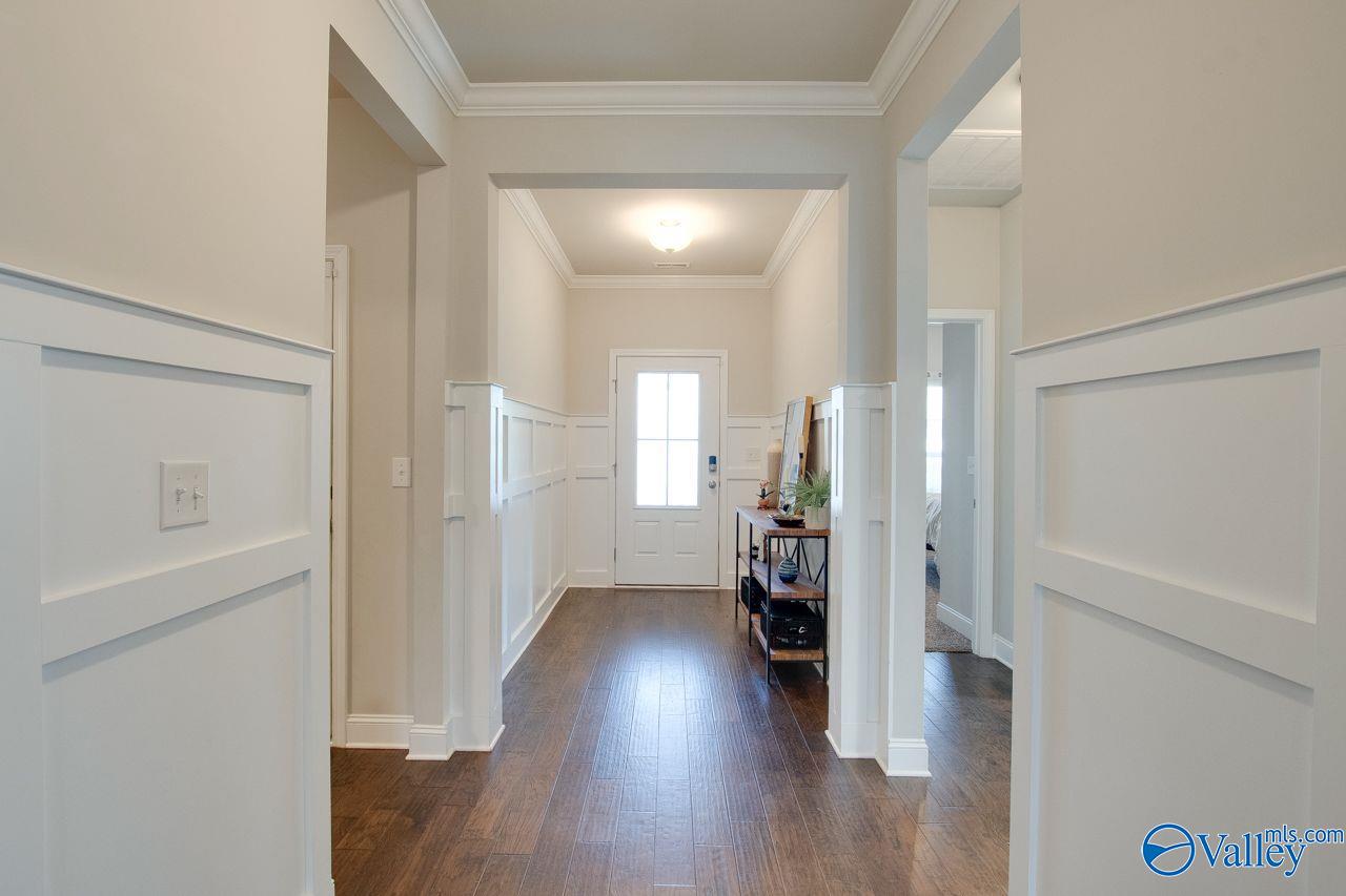 104 River Haven Drive