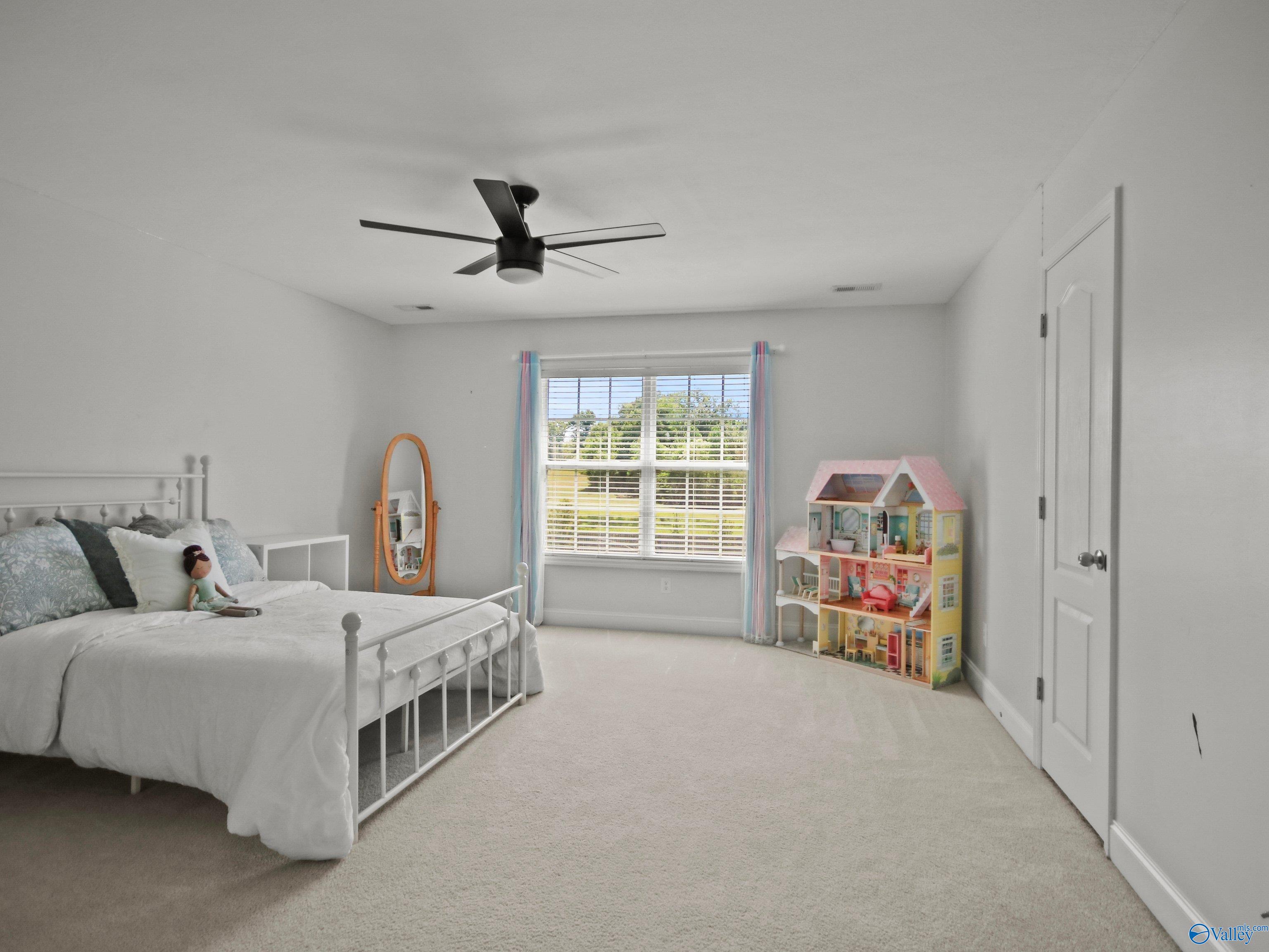 128 Mount Laurel Circle