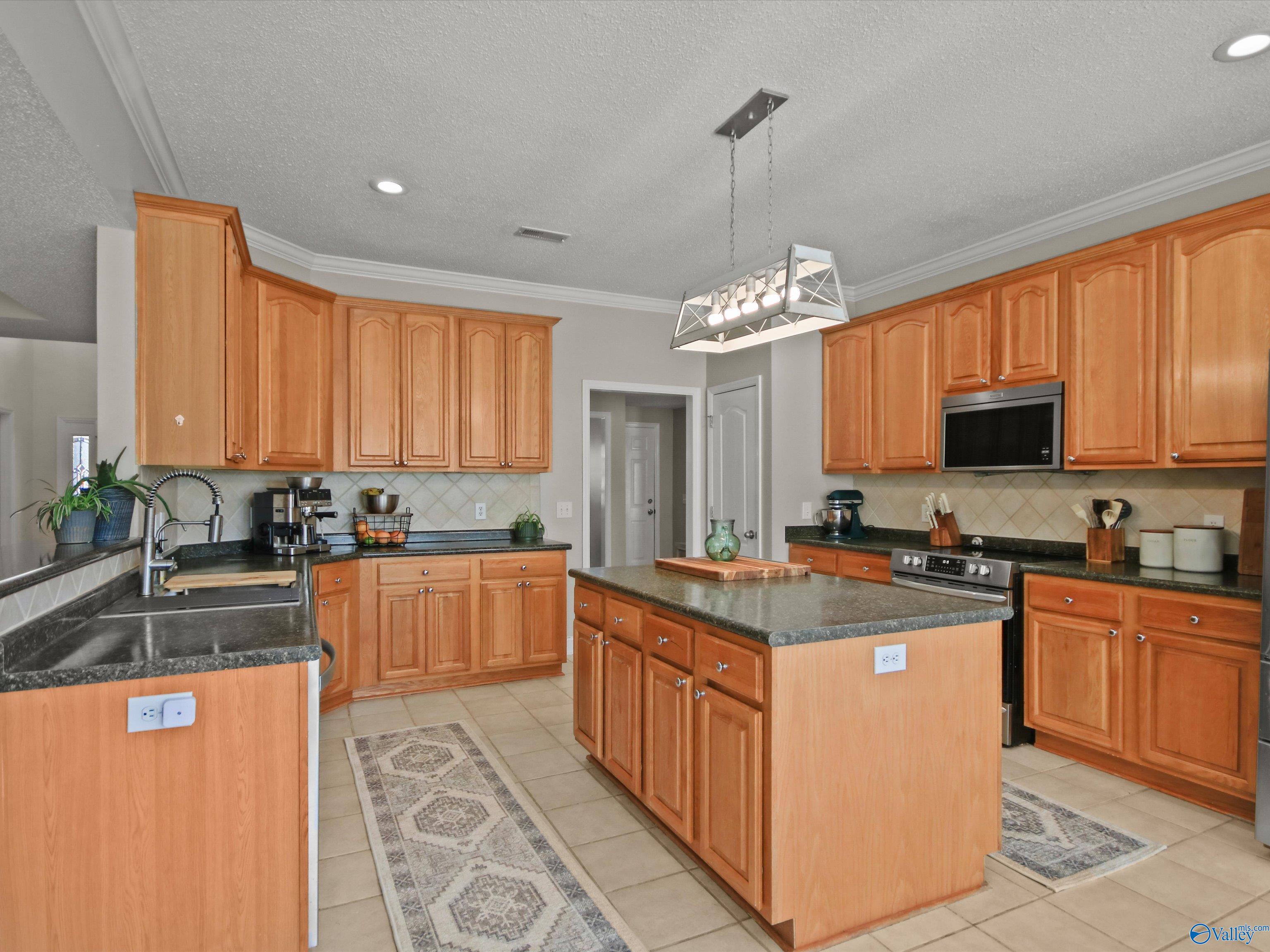 128 Mount Laurel Circle
