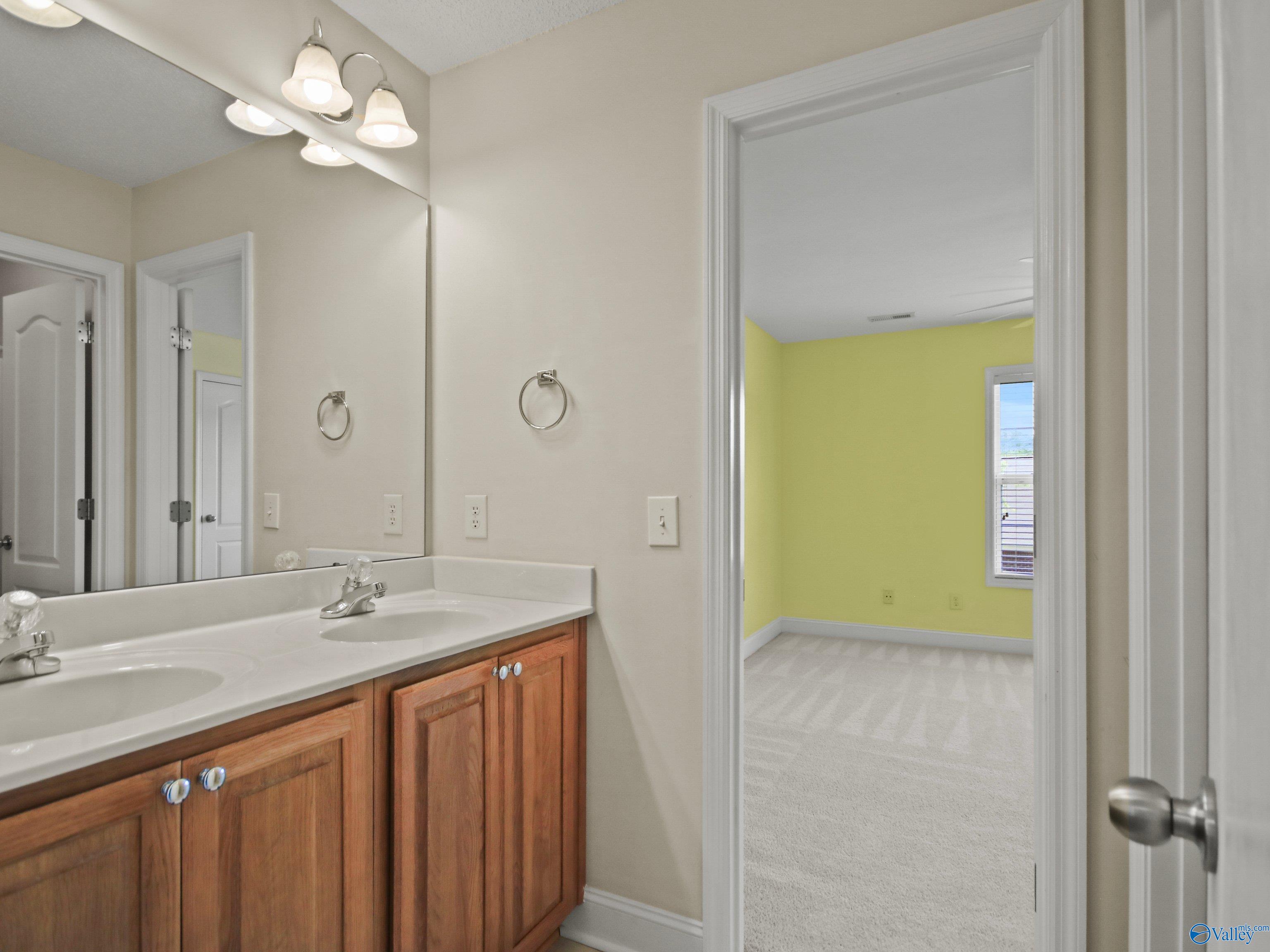 128 Mount Laurel Circle