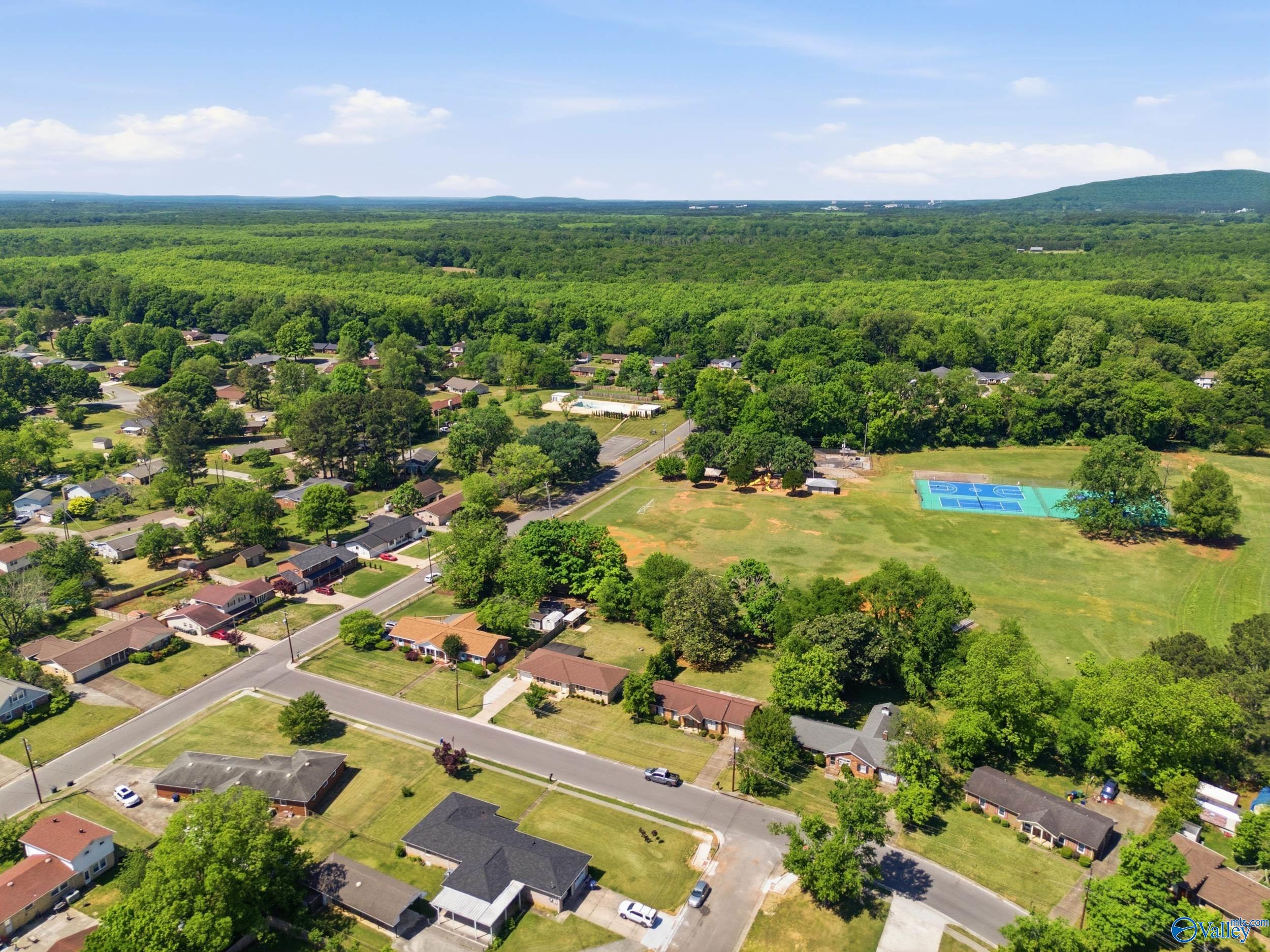 7602 Ensley Drive SW