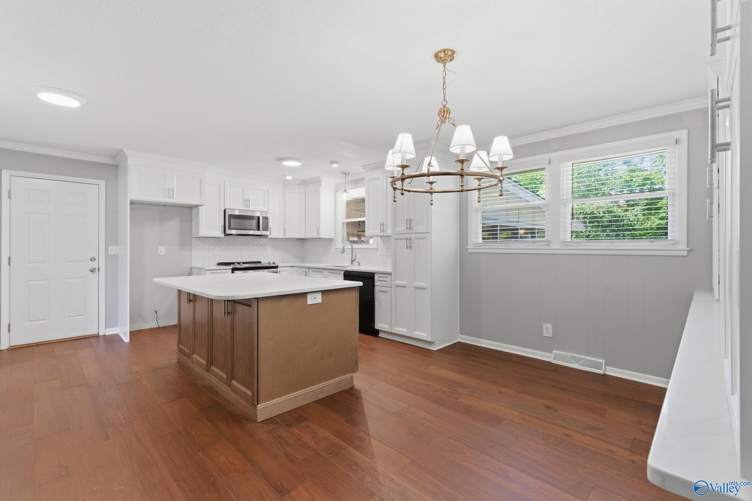 7602 Ensley Drive SW