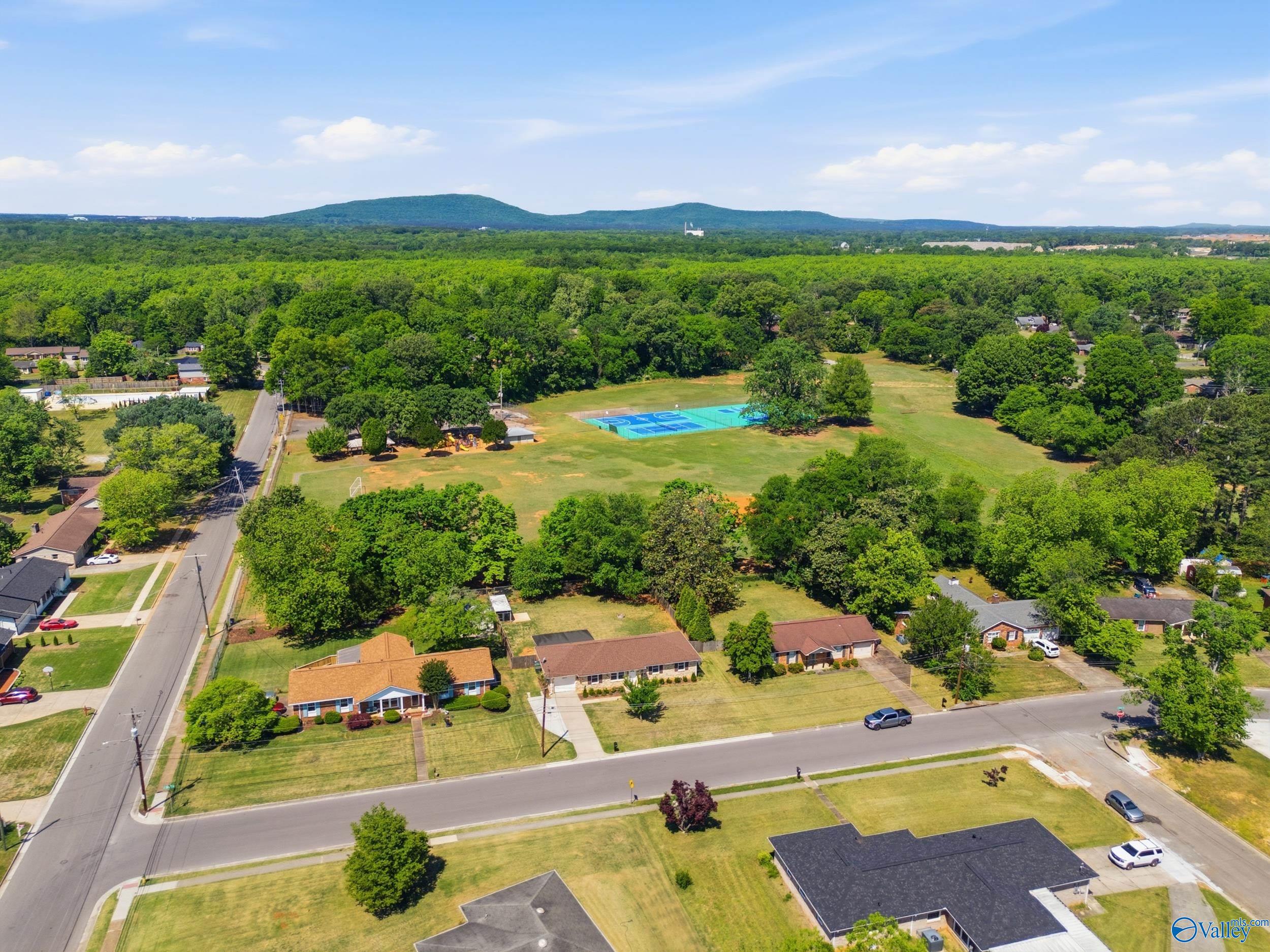 7602 Ensley Drive SW