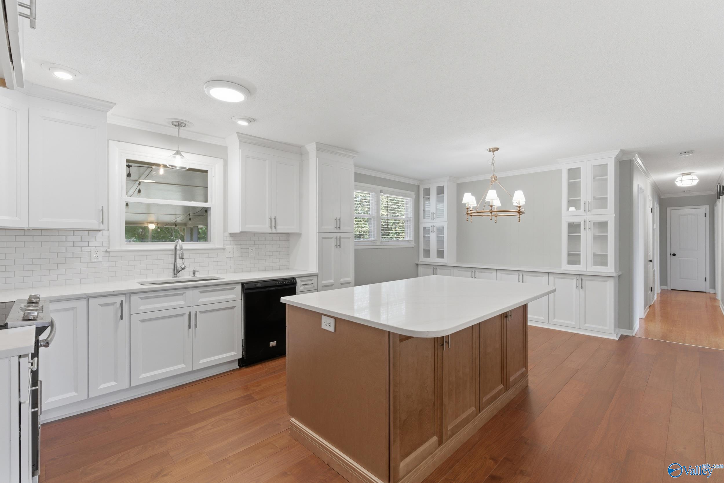 7602 Ensley Drive SW