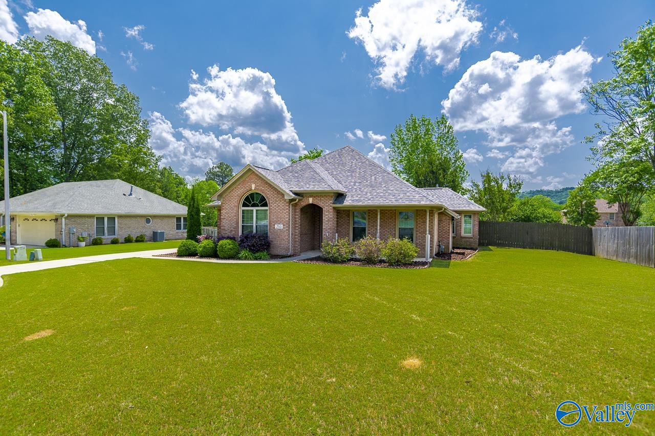 2510 Lawson Lake Court