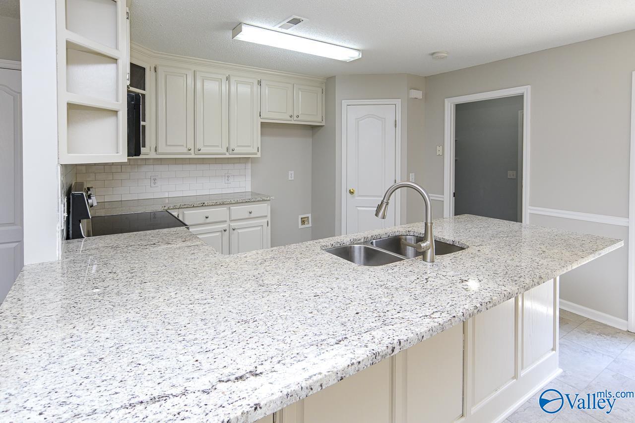 2510 Lawson Lake Court