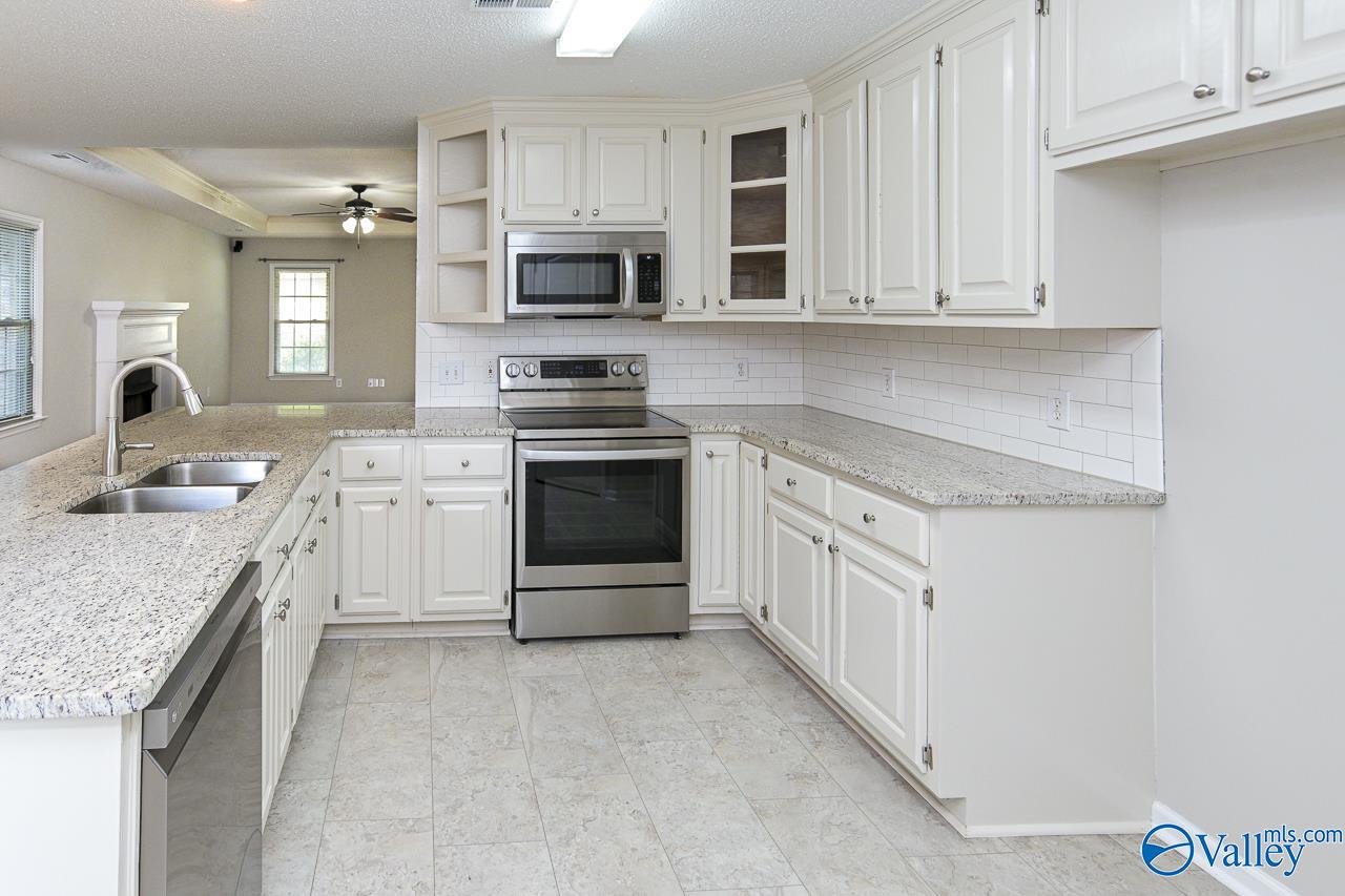 2510 Lawson Lake Court