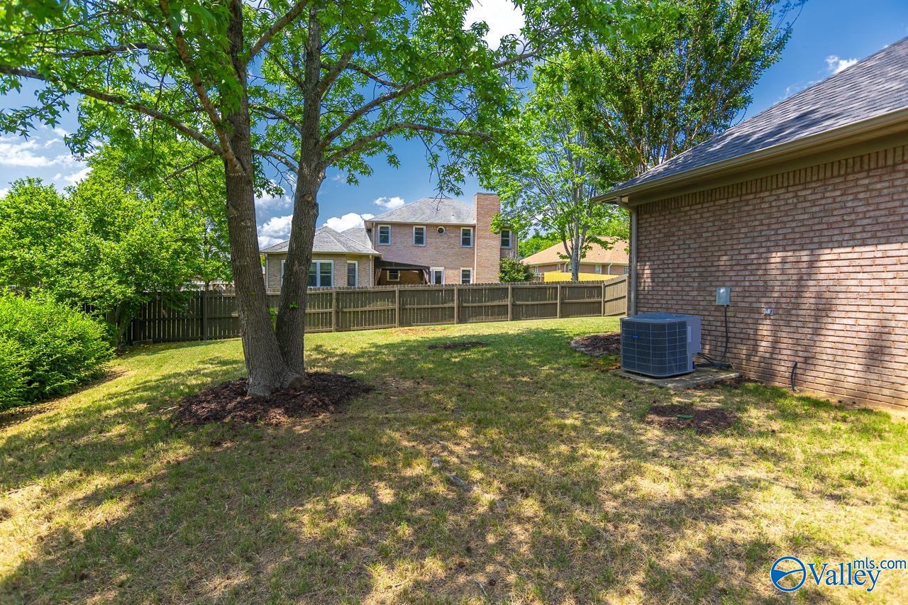 2510 Lawson Lake Court