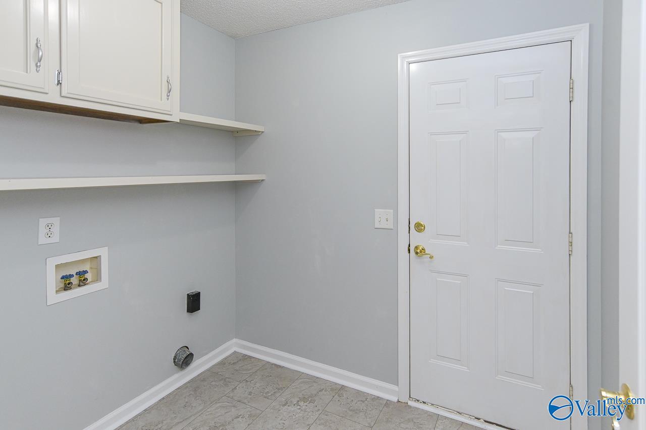 2510 Lawson Lake Court