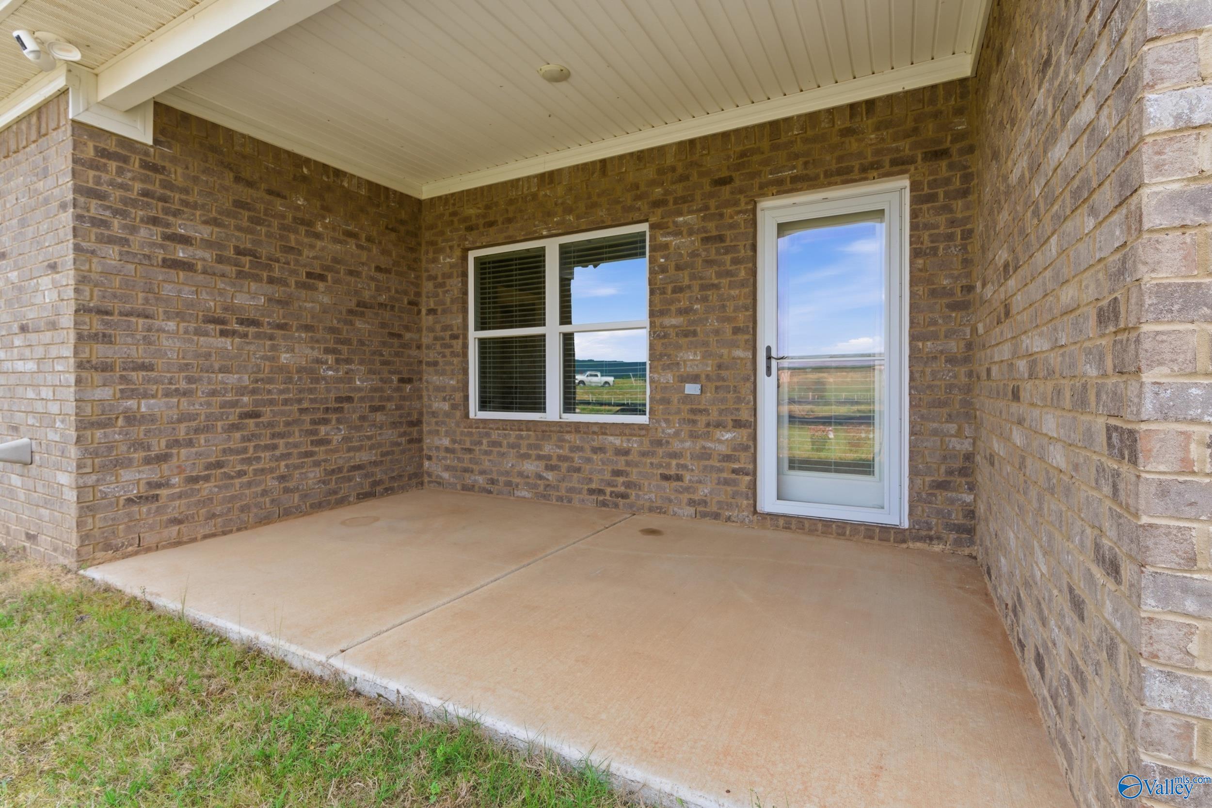 7555 Addison Drive NW