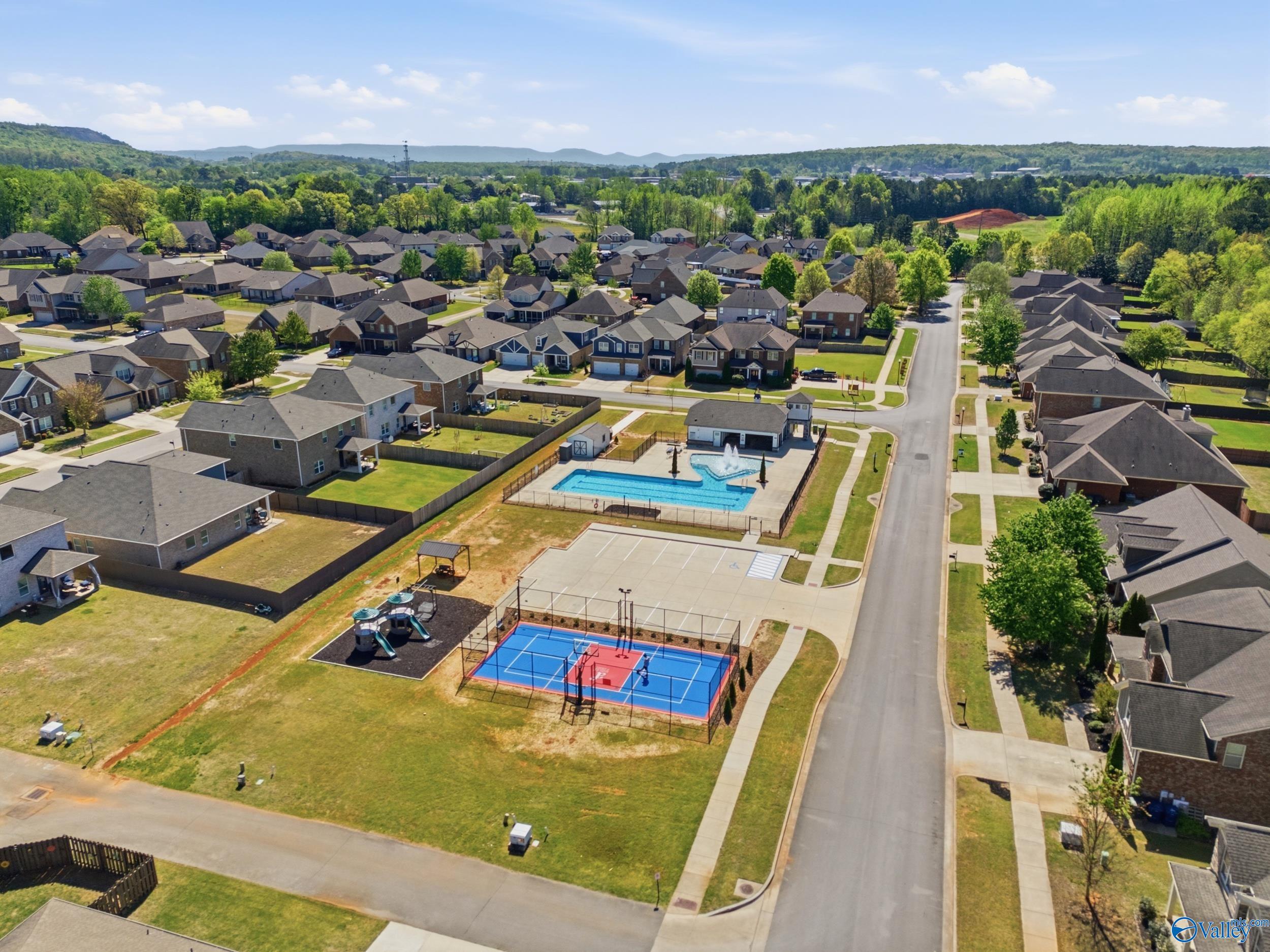 7555 Addison Drive NW