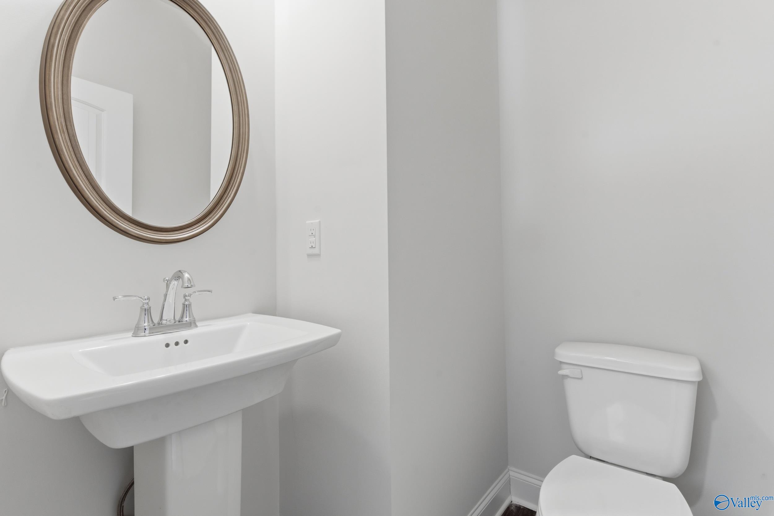 7555 Addison Drive NW