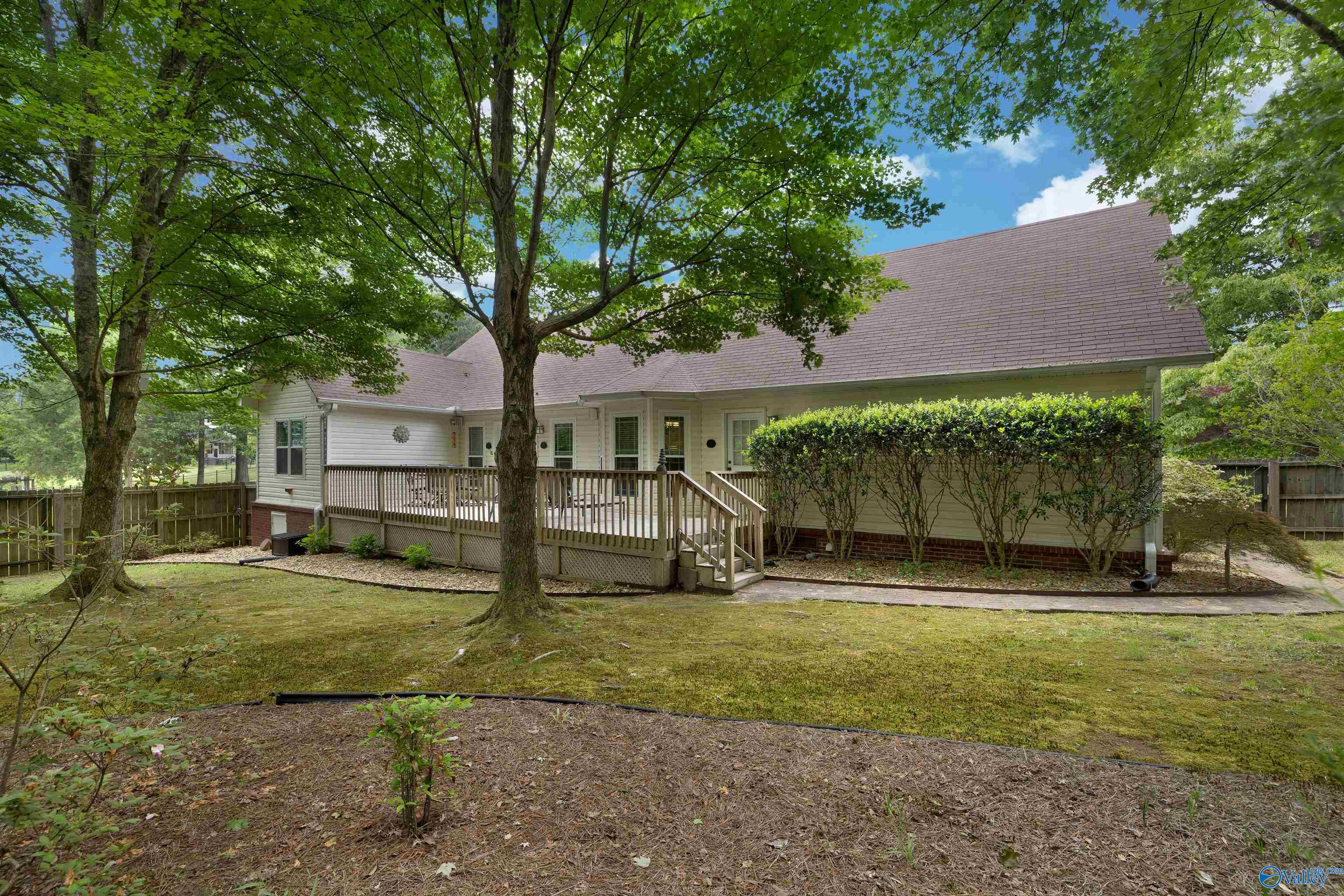 1134 Rose Lane