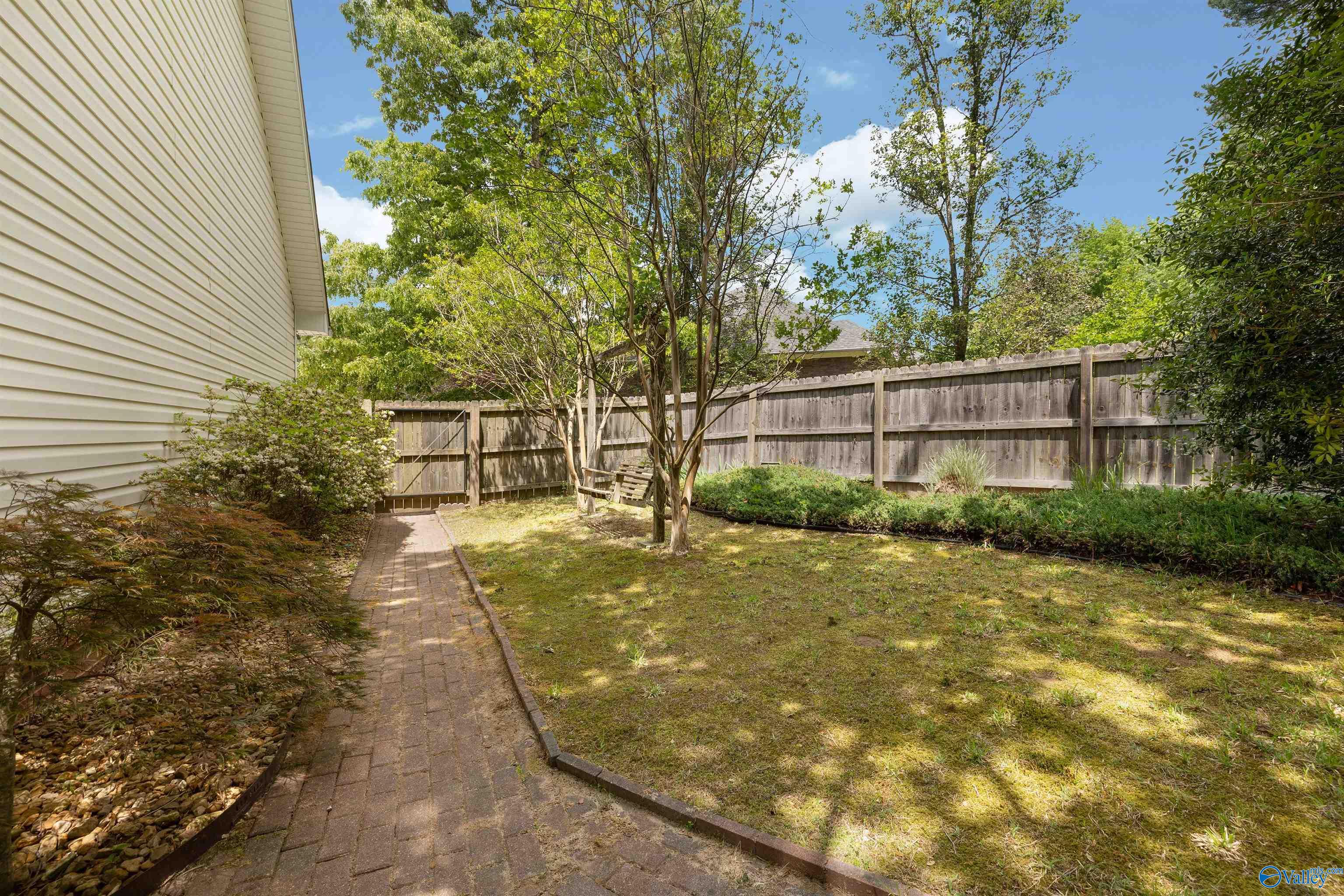 1134 Rose Lane