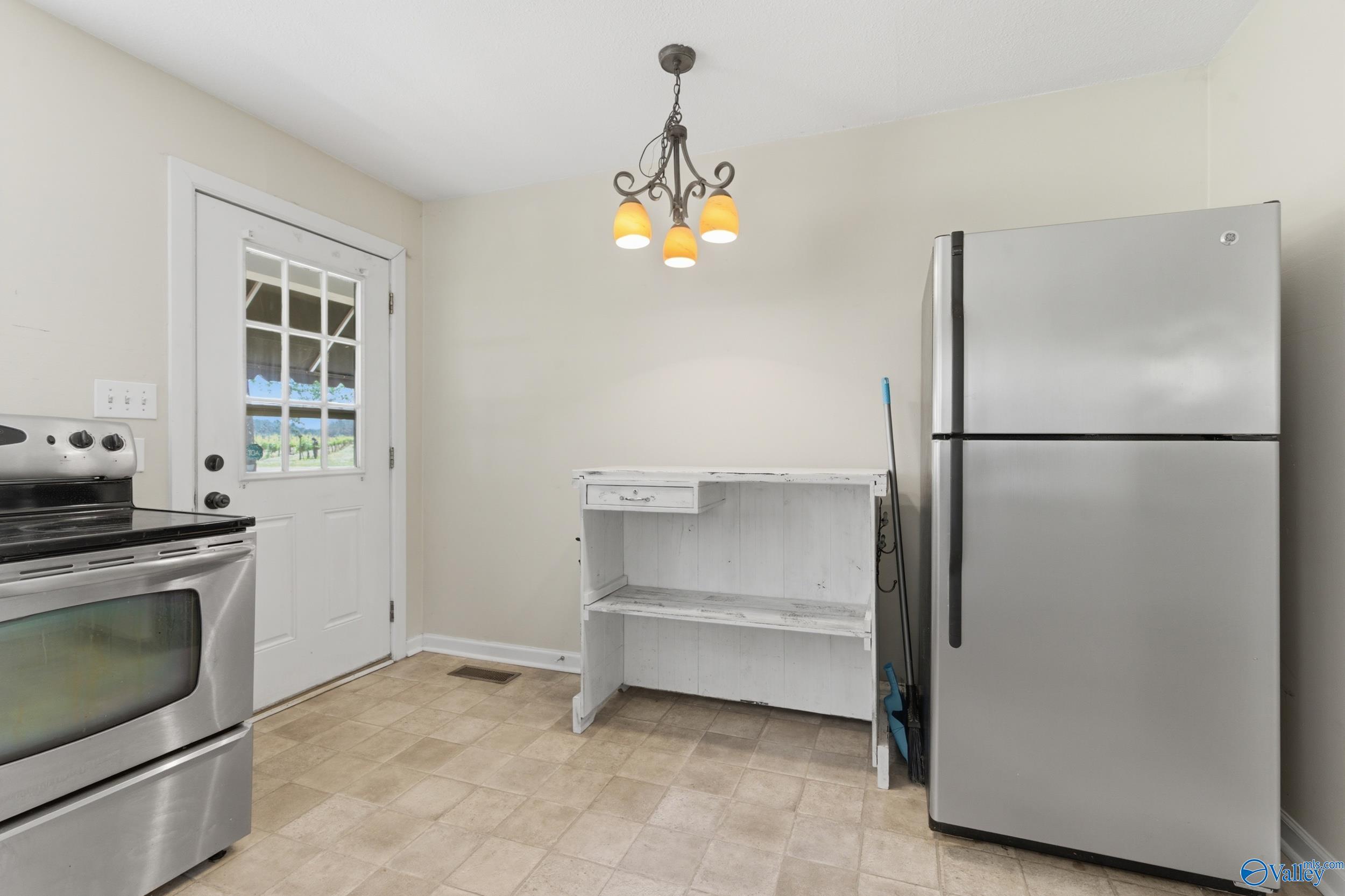9347 Pulaski Pike