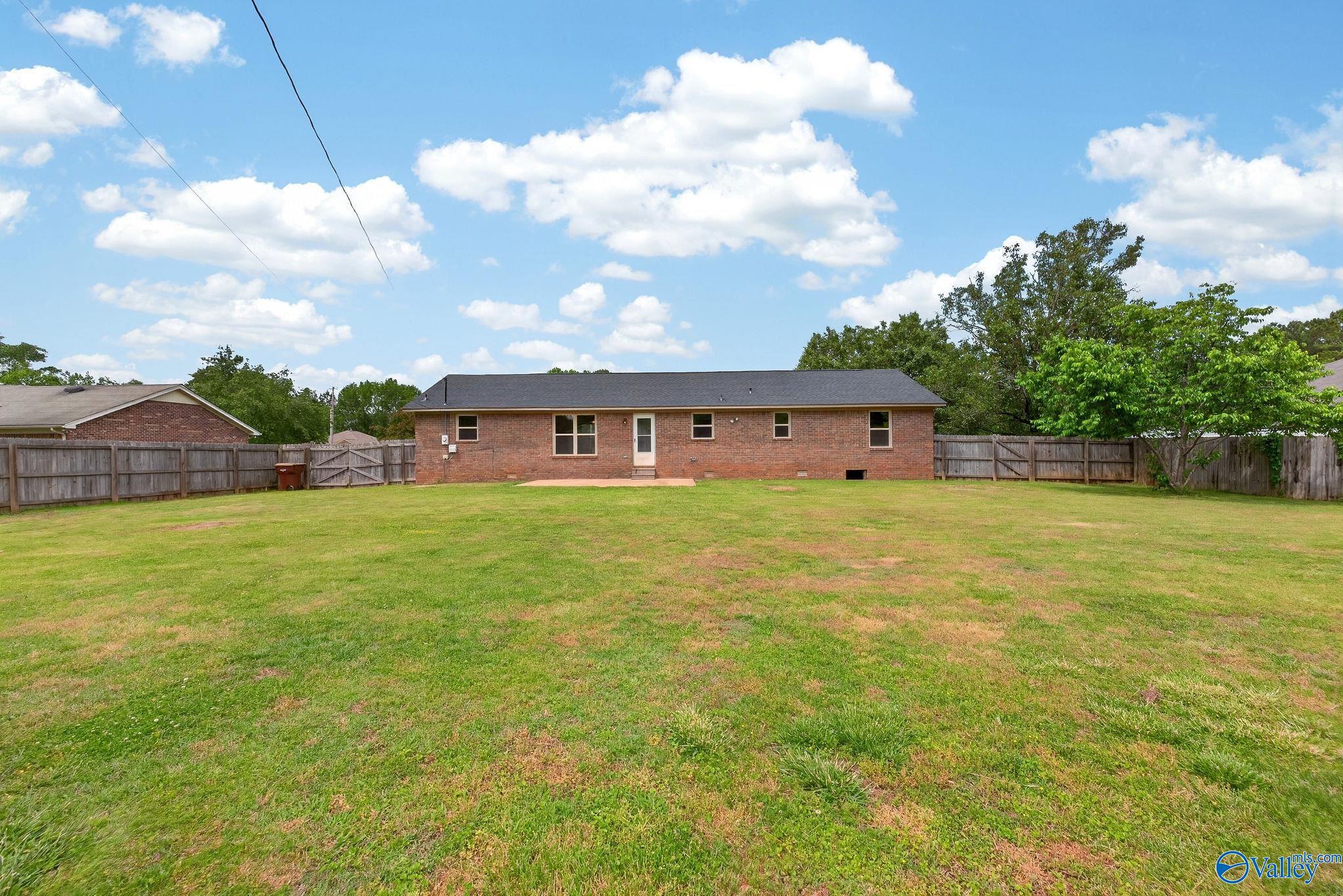 21996 Daveen Drive