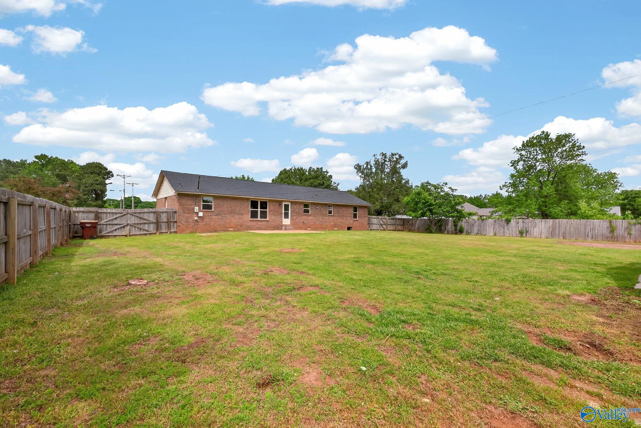 21996 Daveen Drive