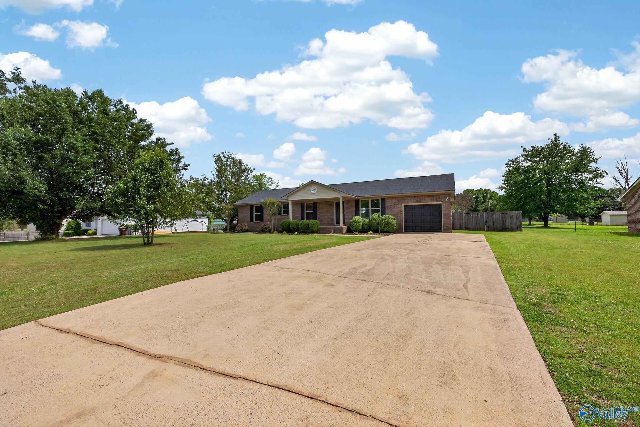 21996 Daveen Drive