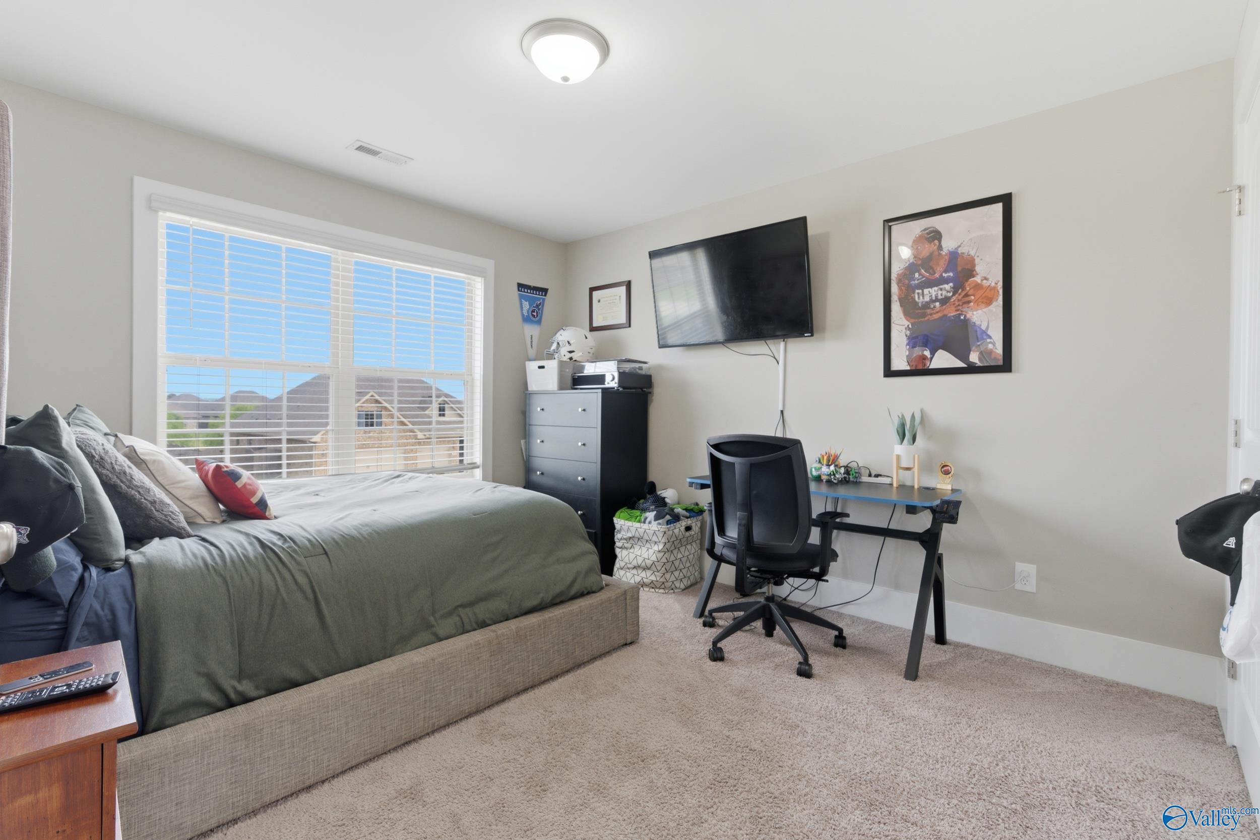 112 Colony Cove Drive