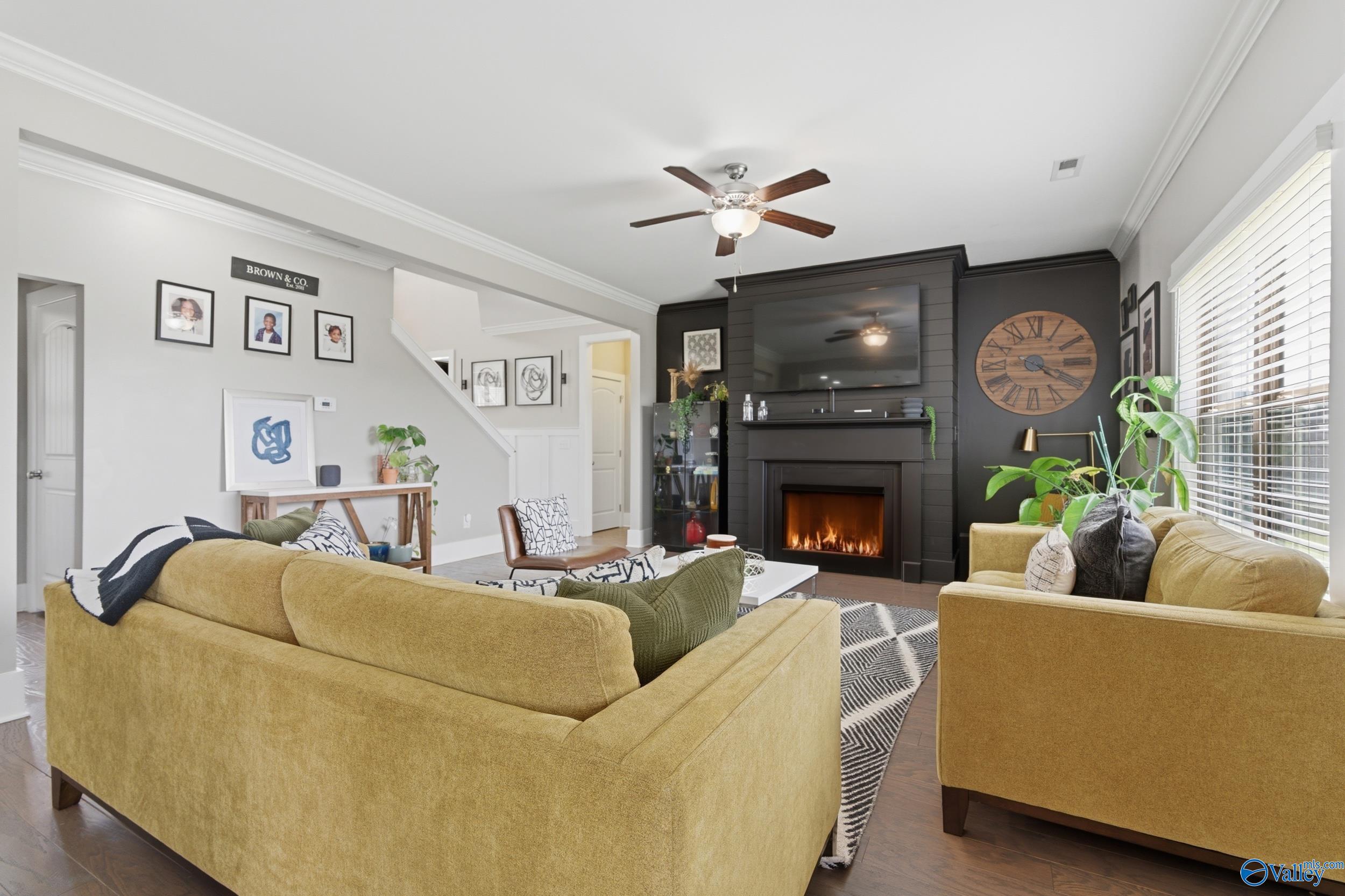 112 Colony Cove Drive