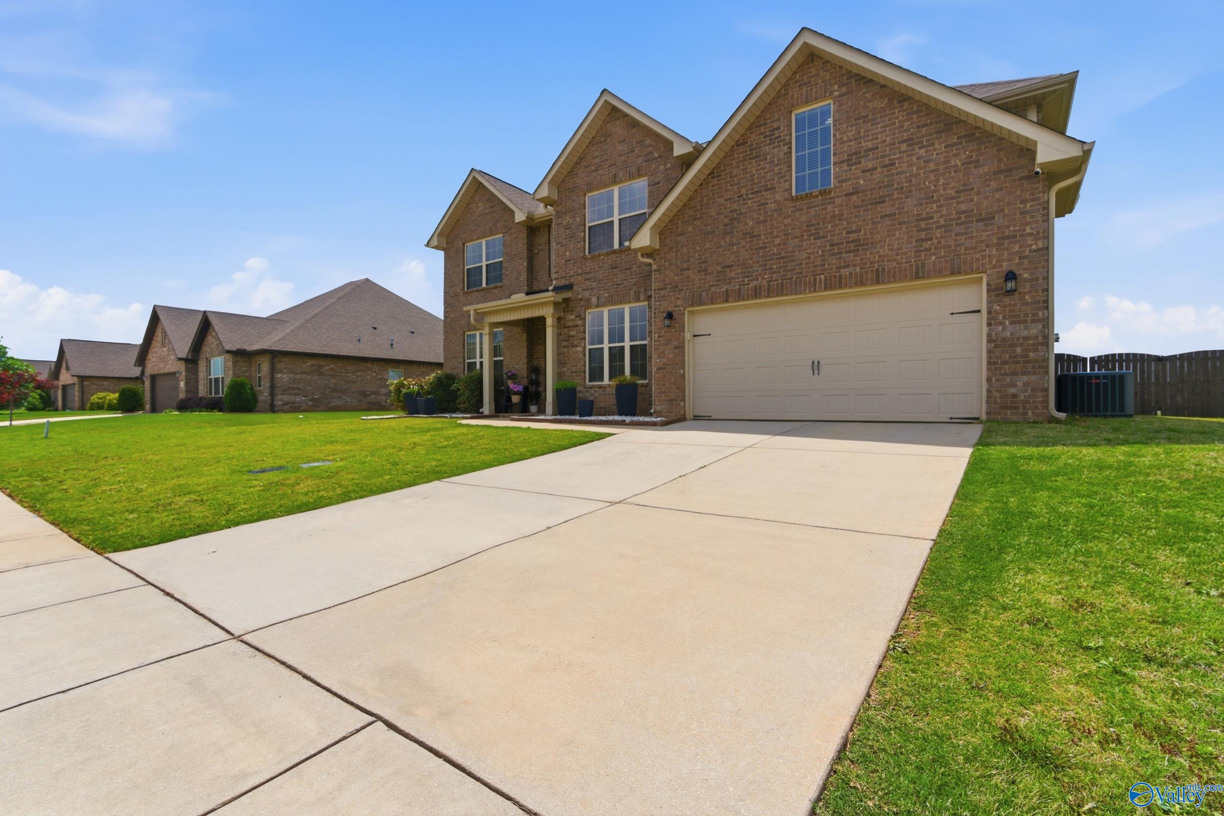 112 Colony Cove Drive