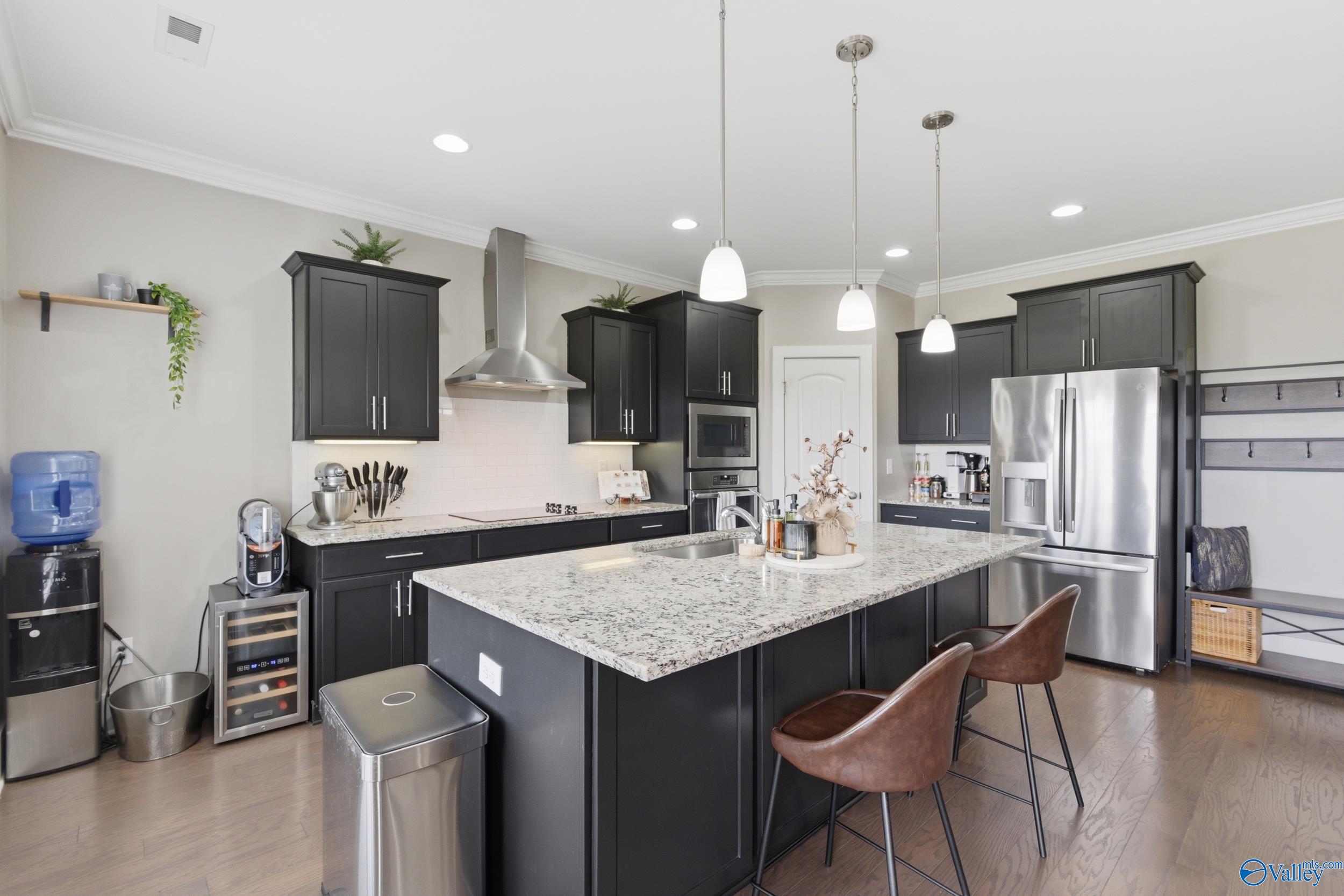 112 Colony Cove Drive