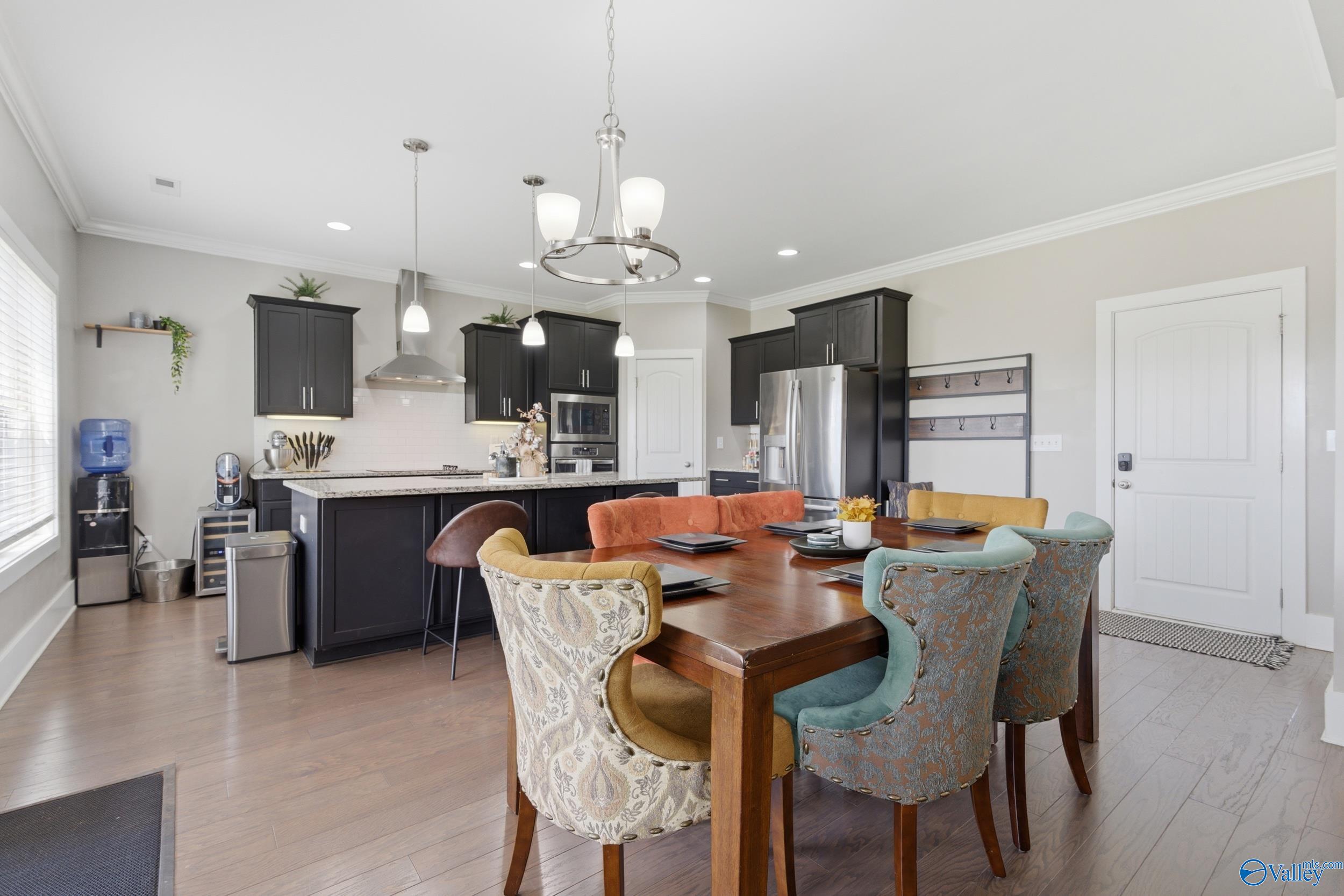 112 Colony Cove Drive