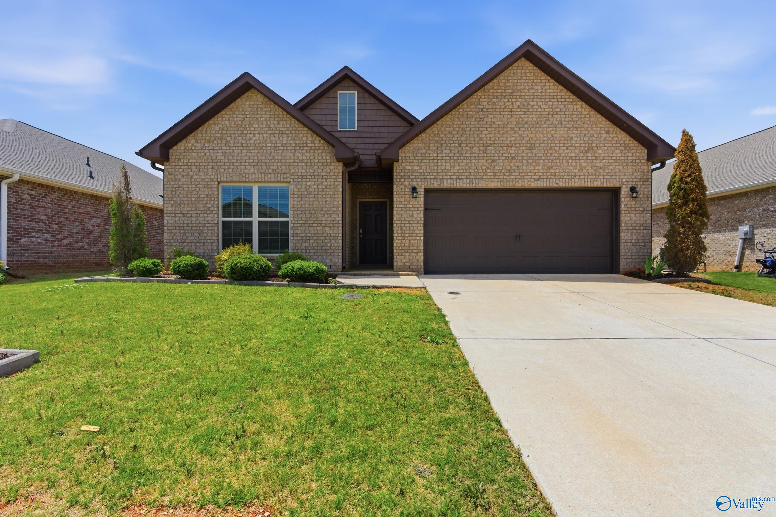 12933 Juniors Drive