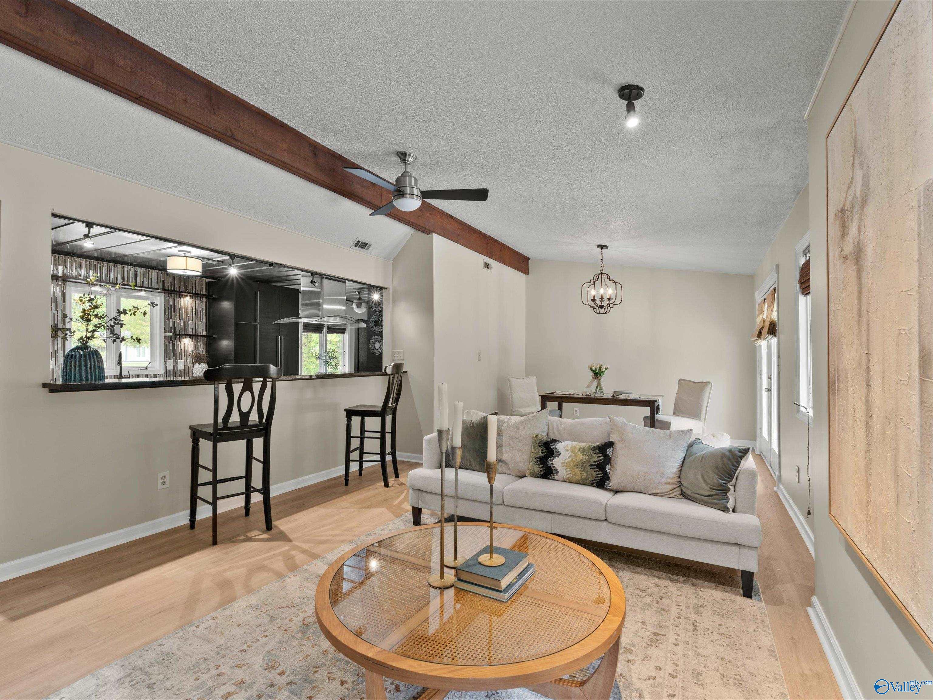 104 Northwood Circle