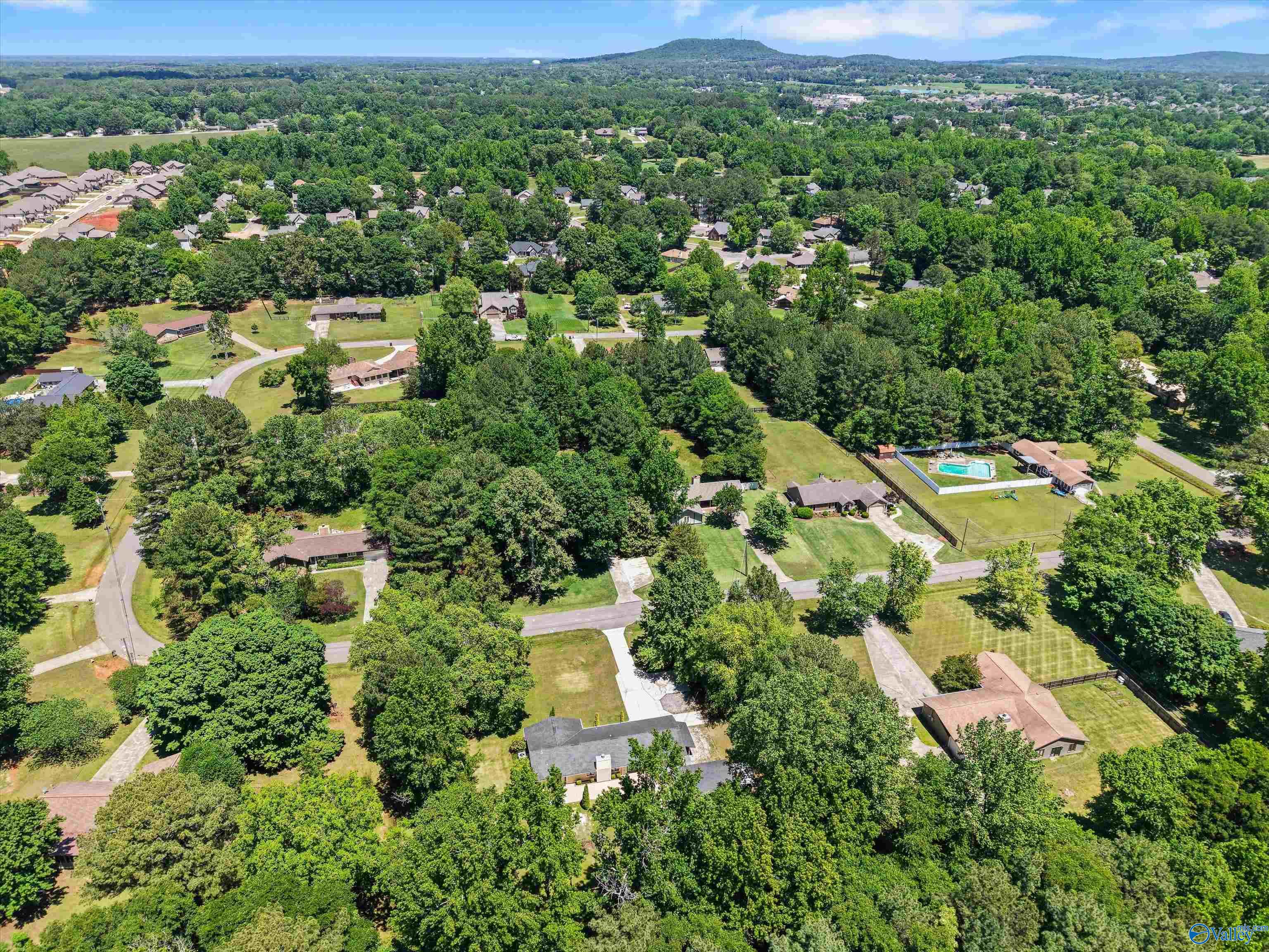 104 Northwood Circle