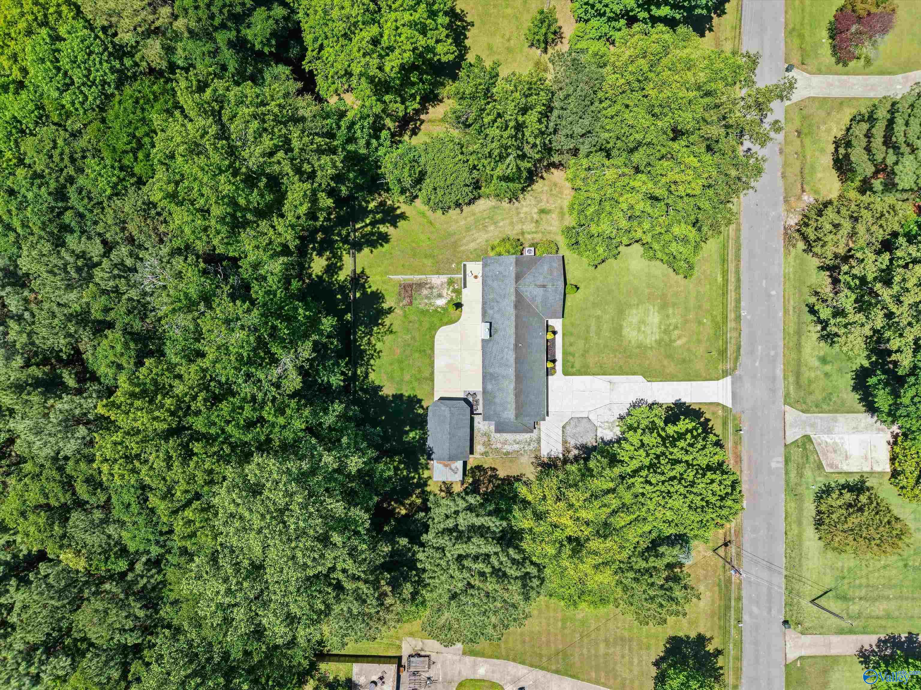 104 Northwood Circle