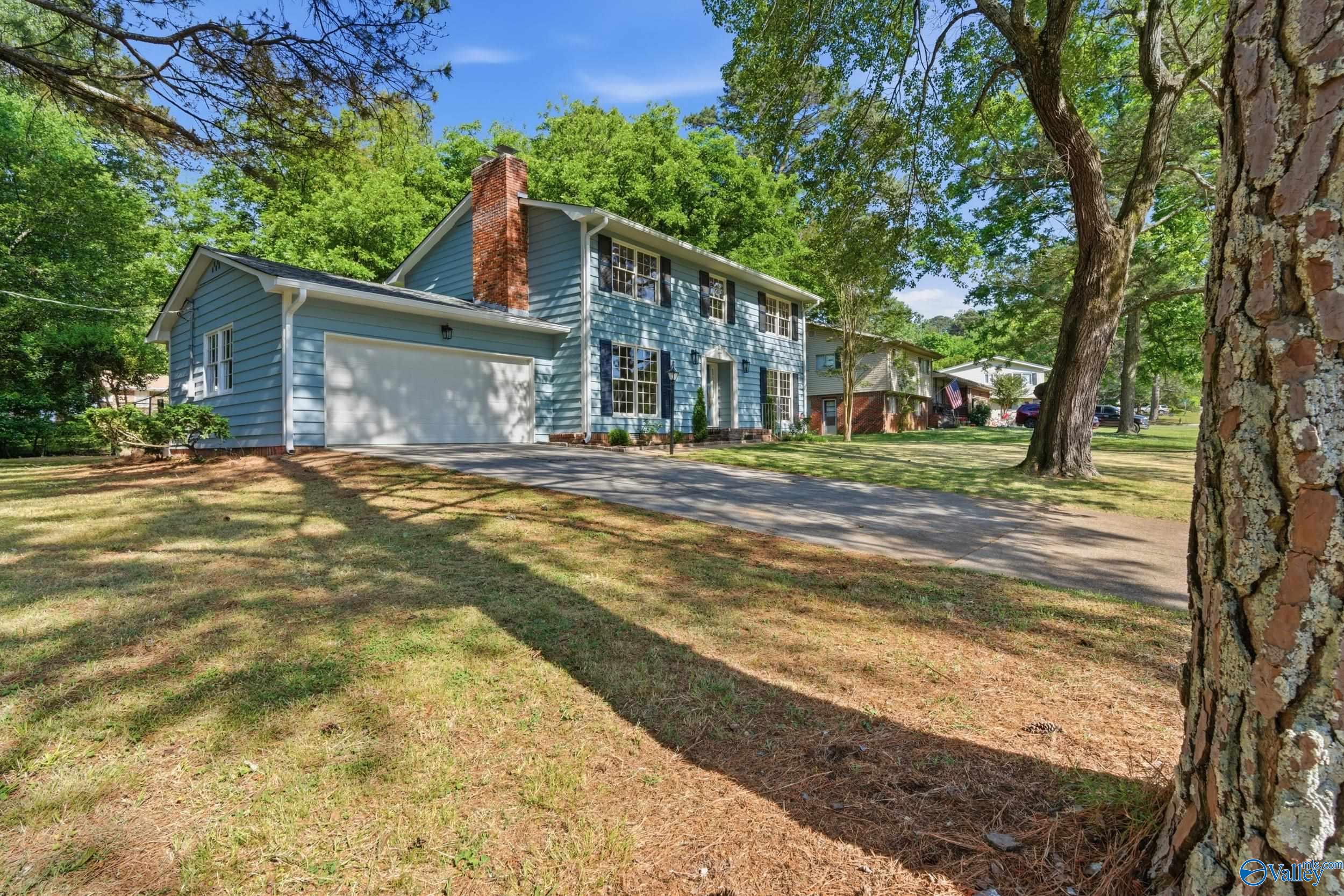 11309 Woodcrest Drive SE