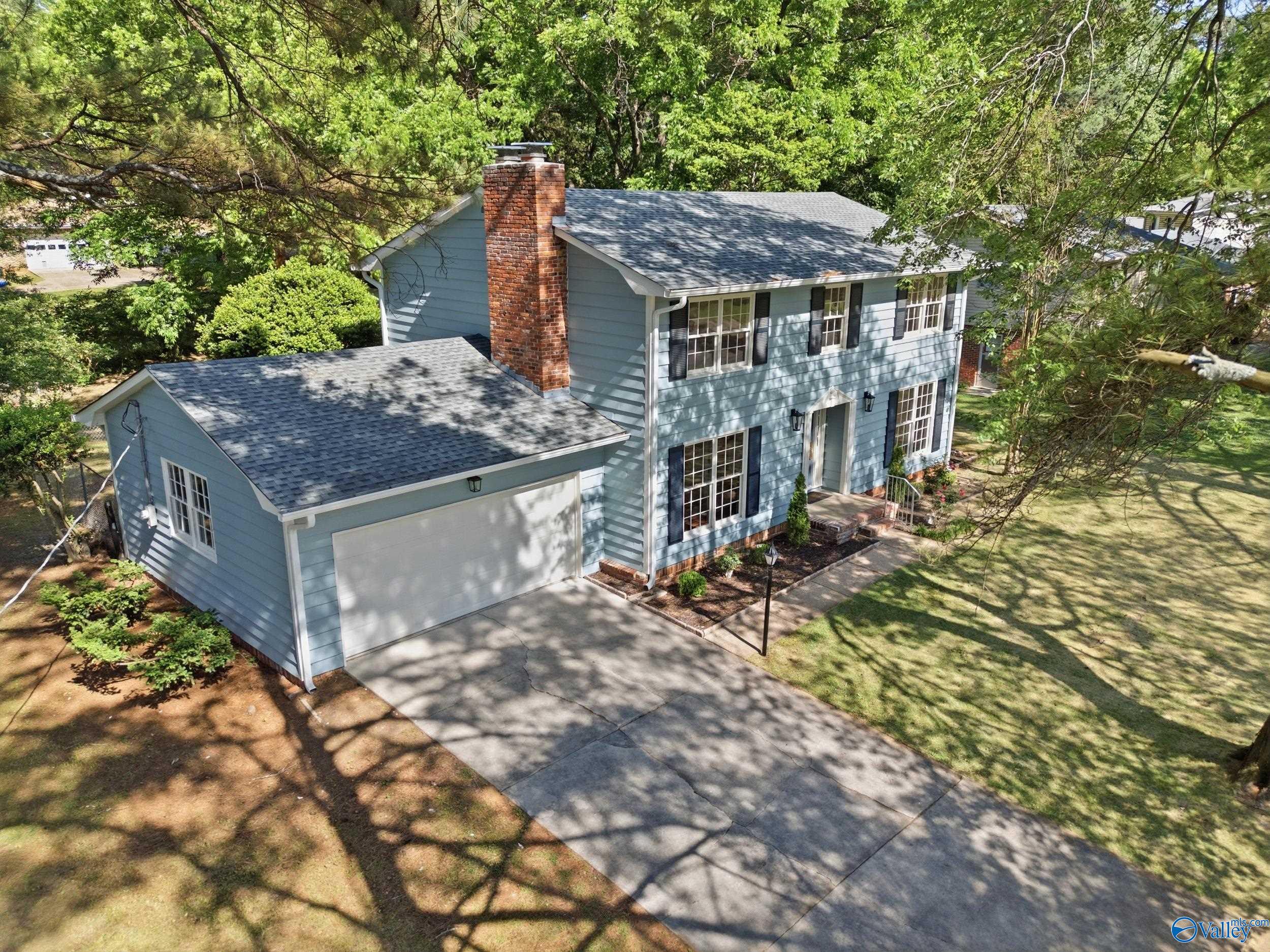 11309 Woodcrest Drive SE
