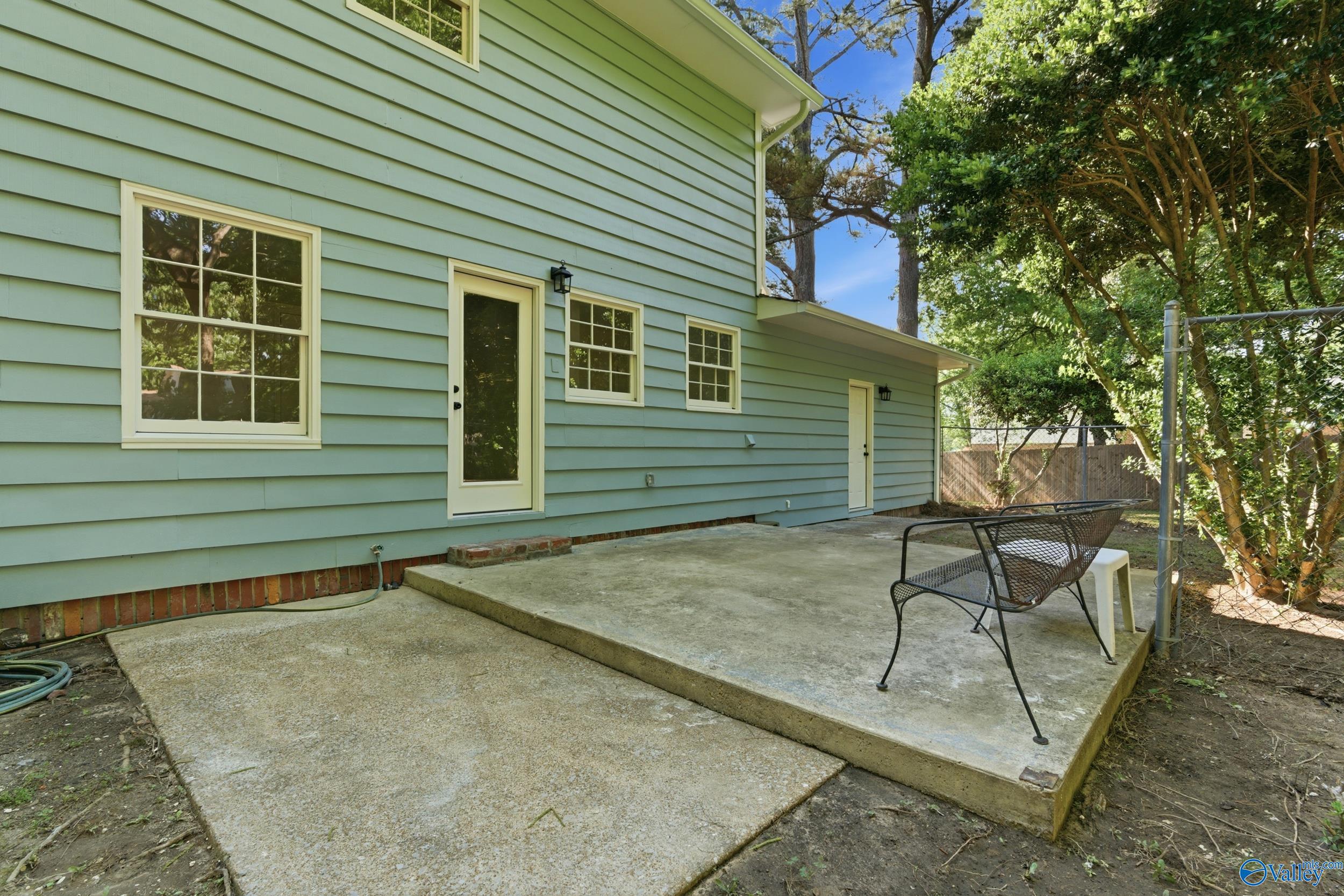 11309 Woodcrest Drive SE