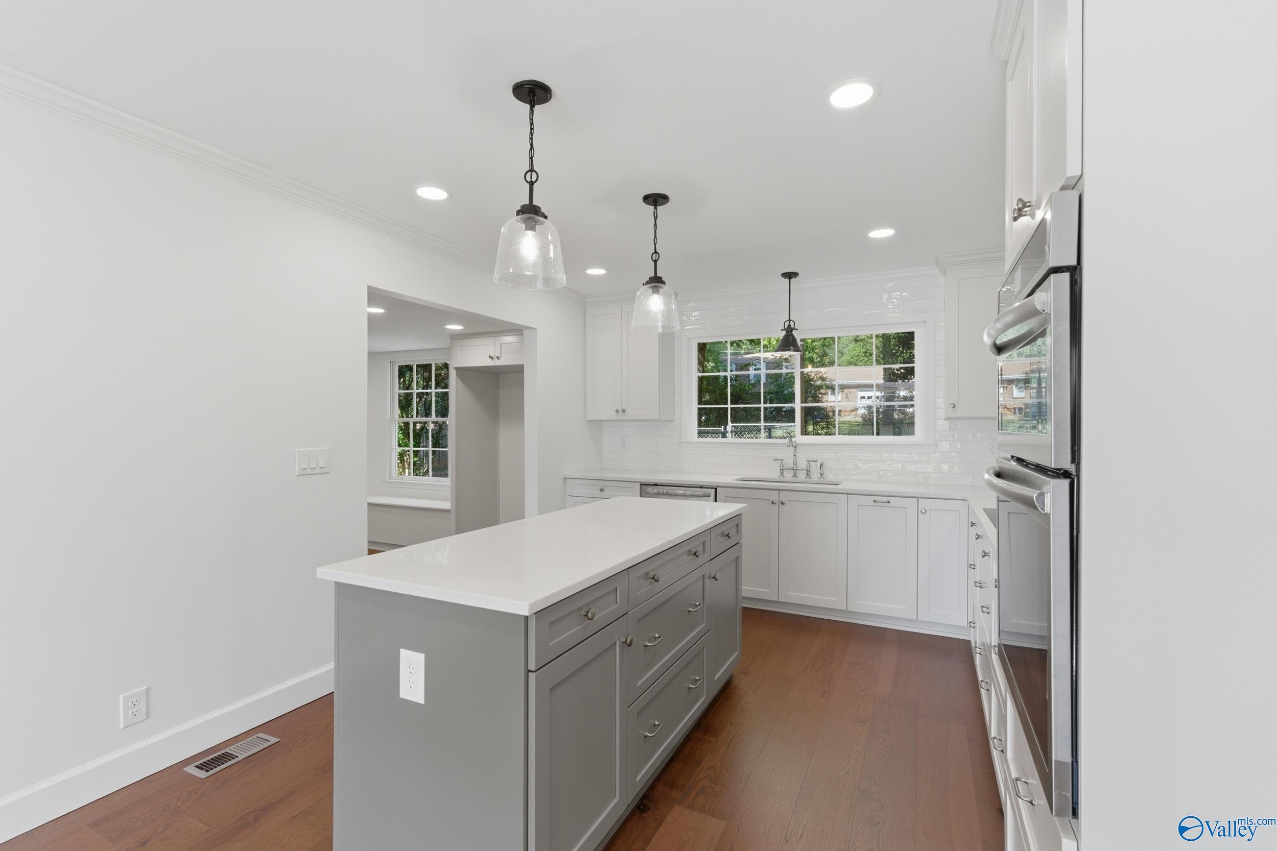 11309 Woodcrest Drive SE